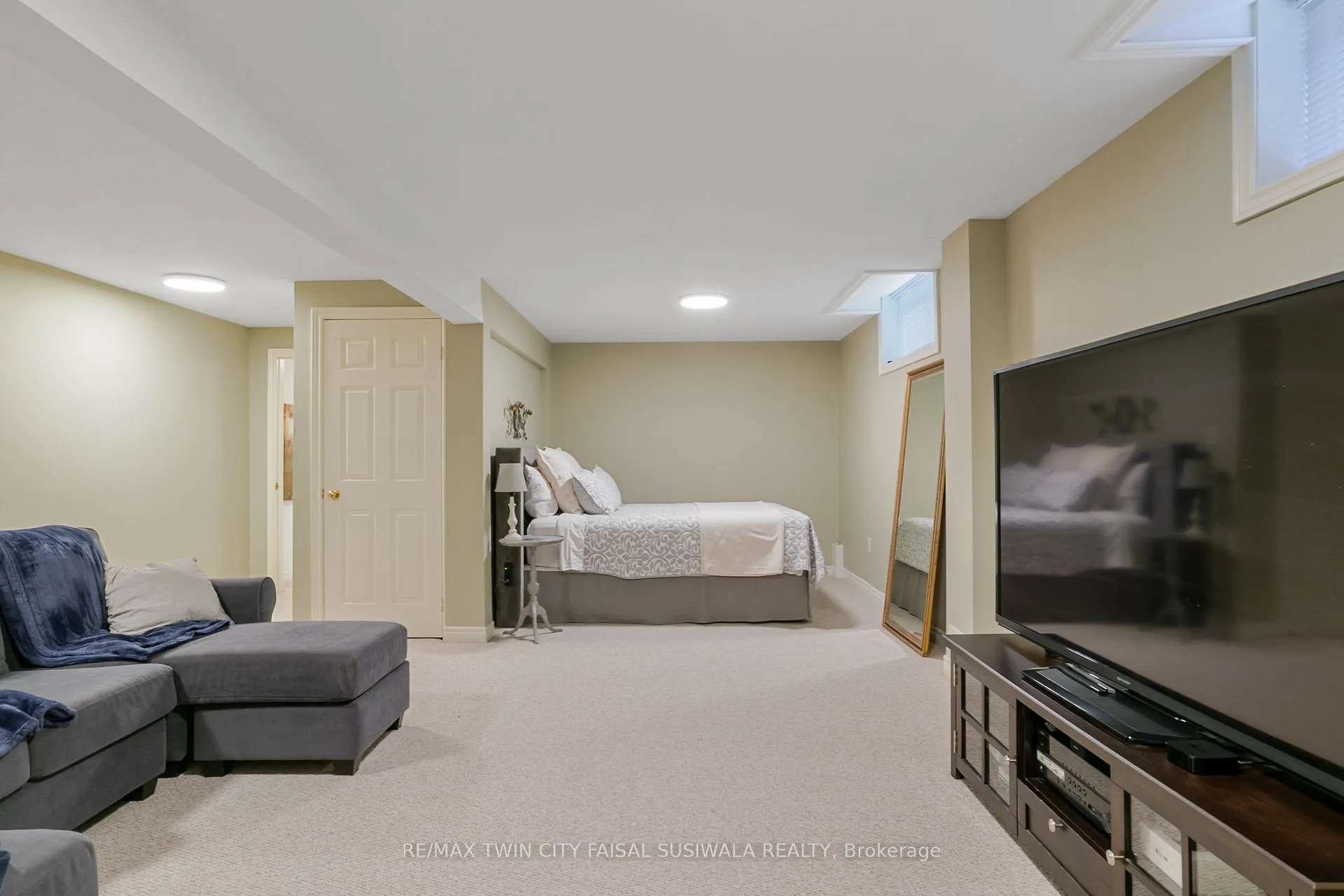 Photo 38 of 184 Sofron Drive, Cambridge — HOMEH
