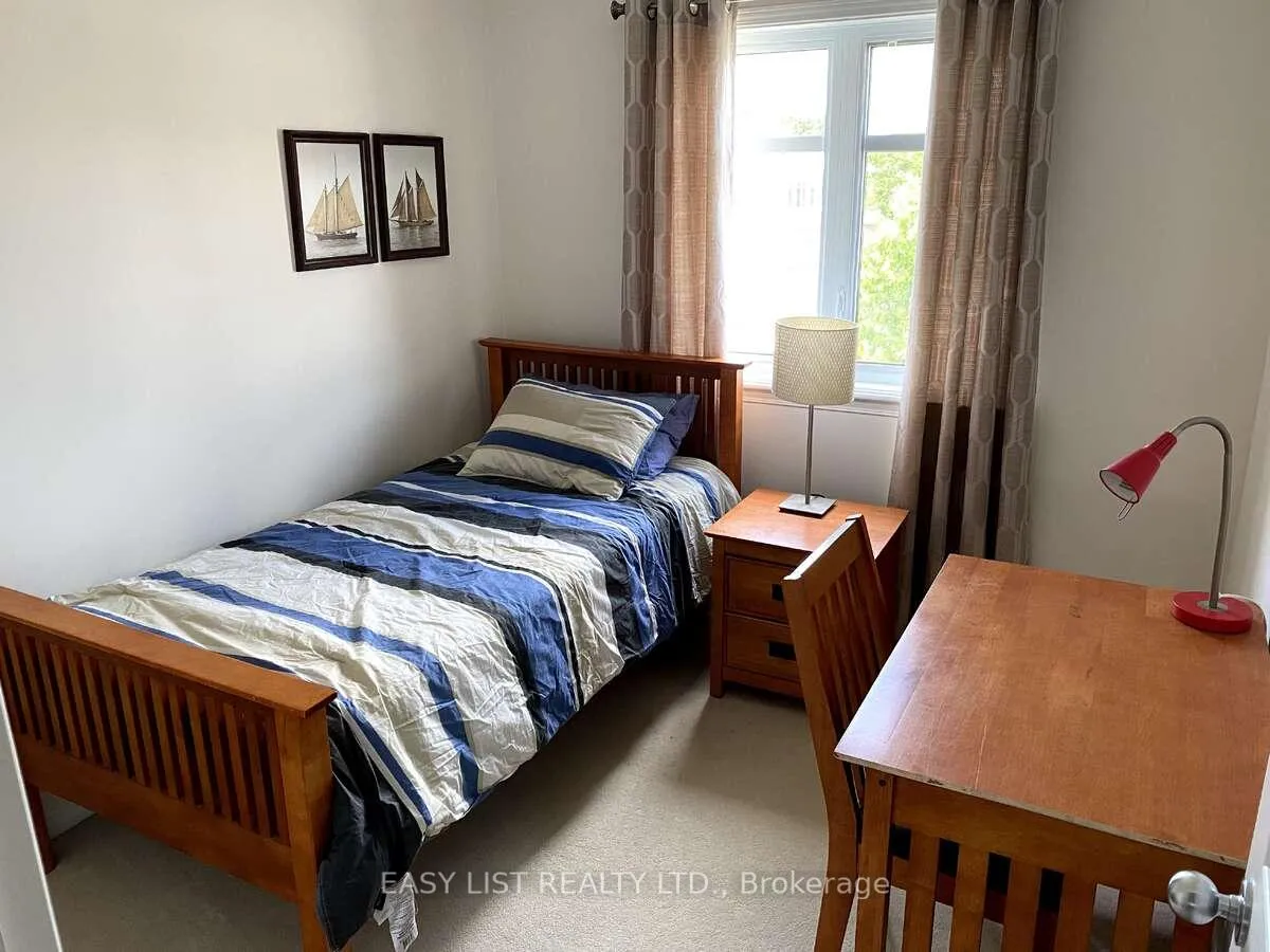 Photo 8 of 171 Gatespark Private, Ottawa, Kanata - Kanata Lakes/Heritage Hills — HOMEH