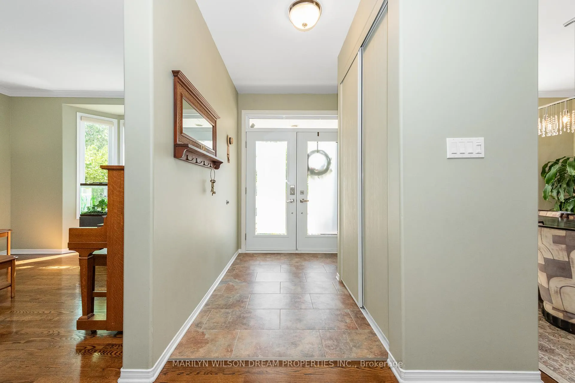 Photo 12 of 12 Greenpointe Drive, Ottawa, Barrhaven - Longfields — HOMEH