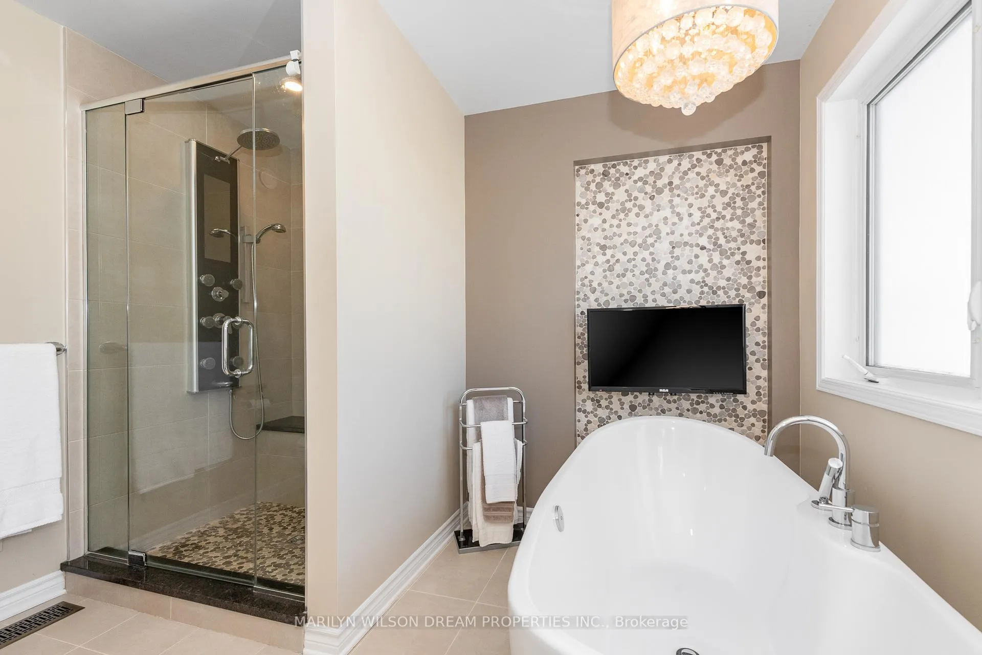 Photo 31 of 12 Greenpointe Drive, Ottawa, Barrhaven - Longfields — HOMEH