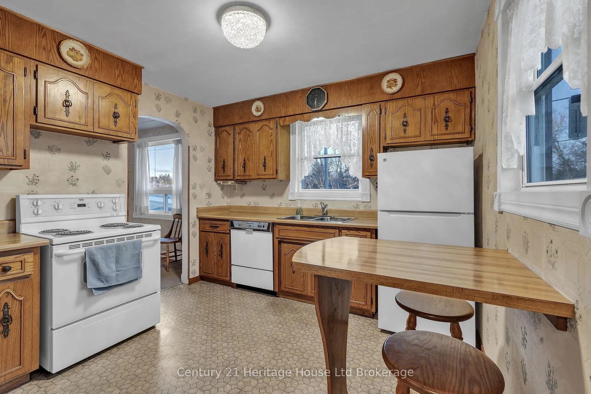 Photo 5 of 3040 Sandhills Road, Wilmot — HOMEH