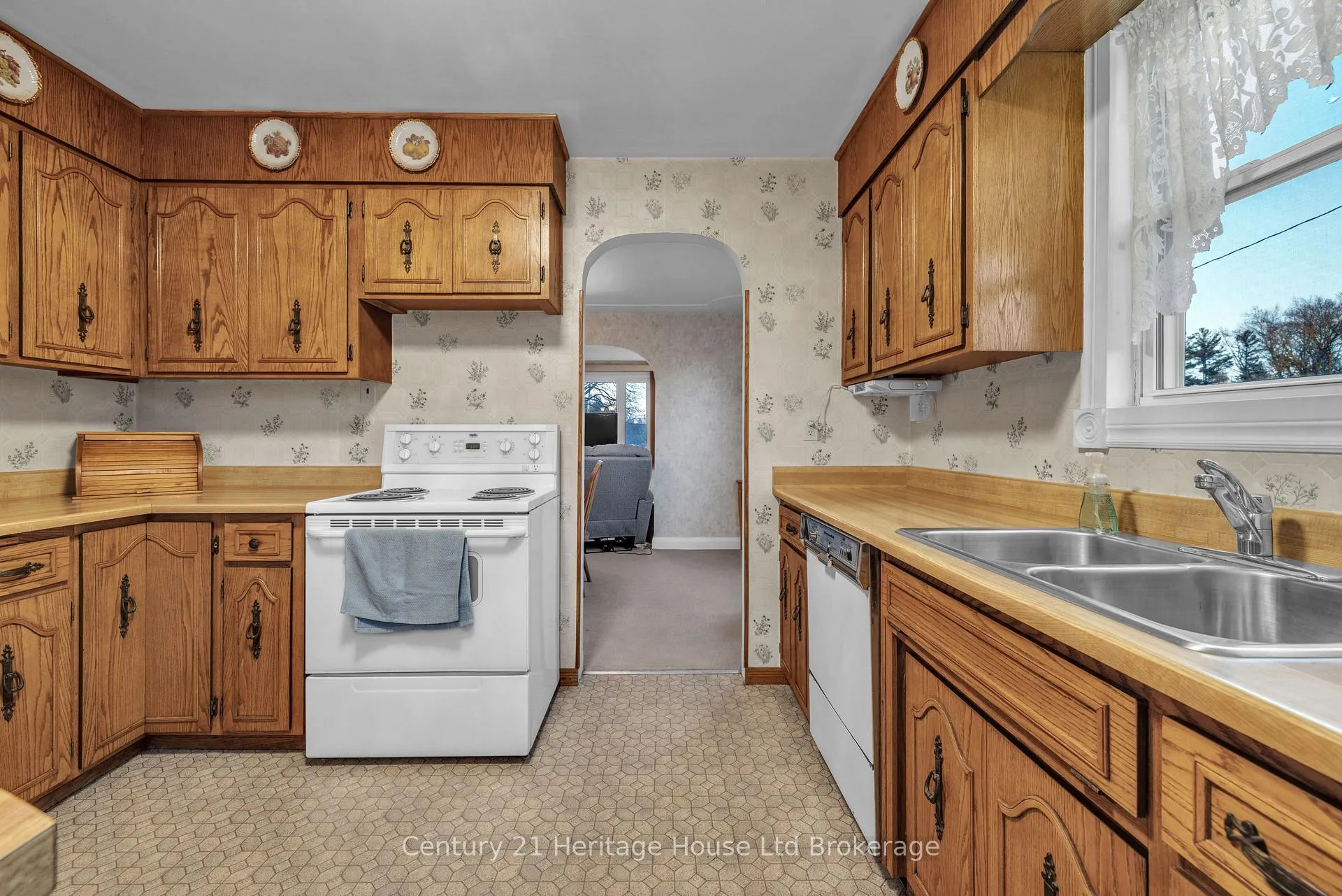 Photo 6 of 3040 Sandhills Road, Wilmot — HOMEH