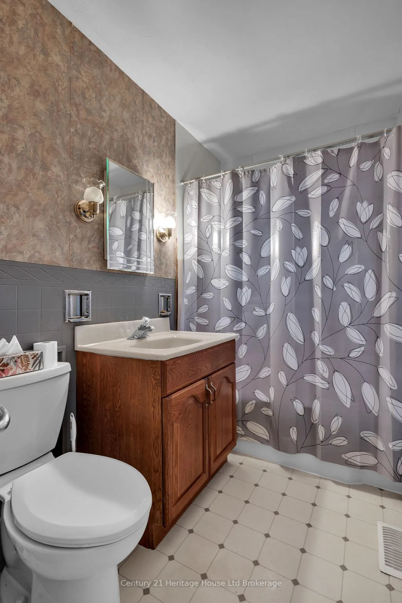 Photo 7 of 3040 Sandhills Road, Wilmot — HOMEH