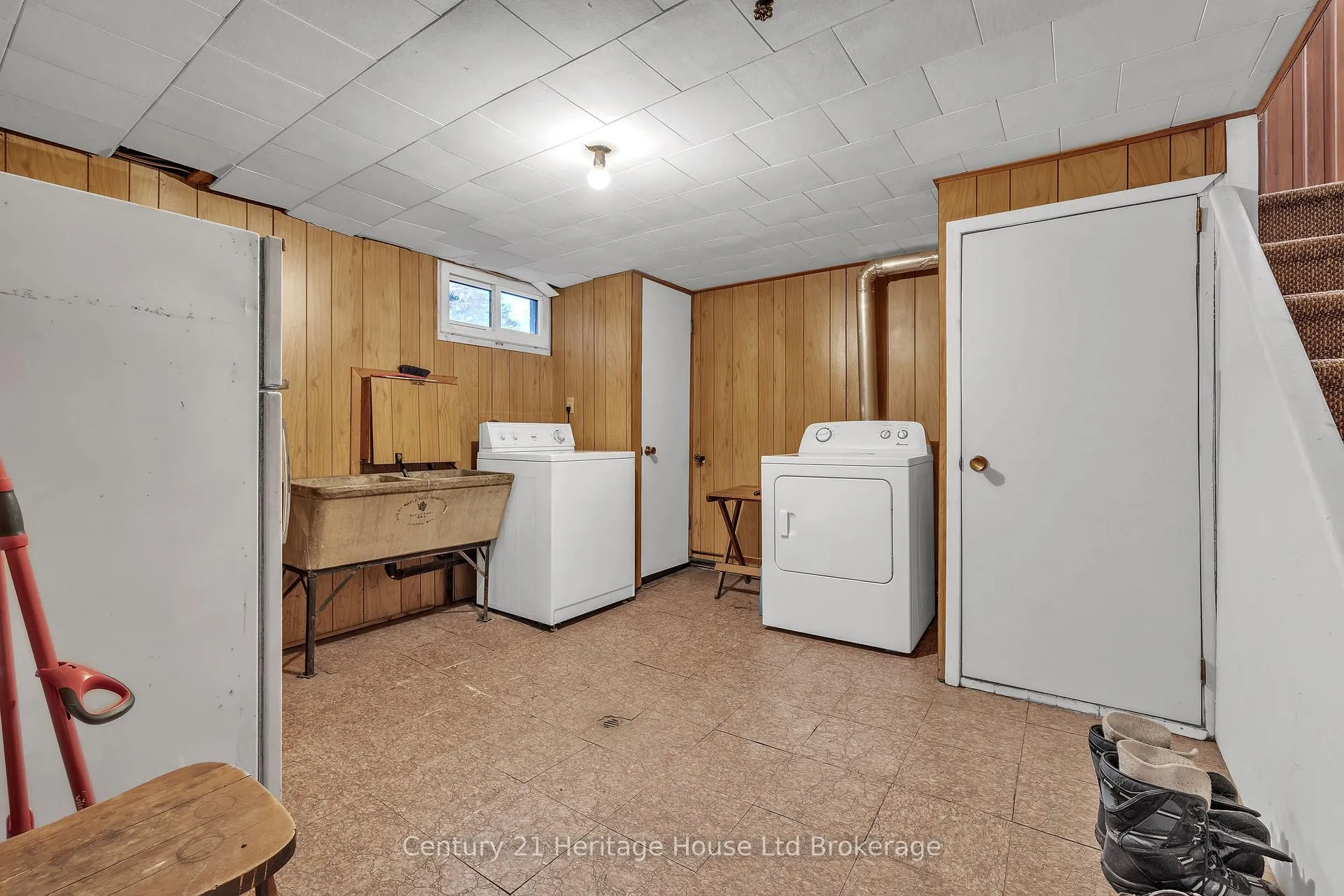 Photo 16 of 3040 Sandhills Road, Wilmot — HOMEH