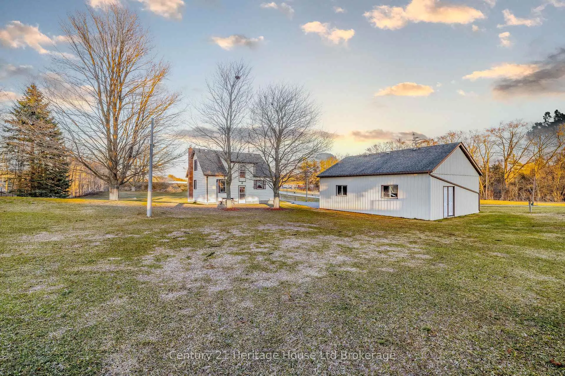 Photo 21 of 3040 Sandhills Road, Wilmot — HOMEH