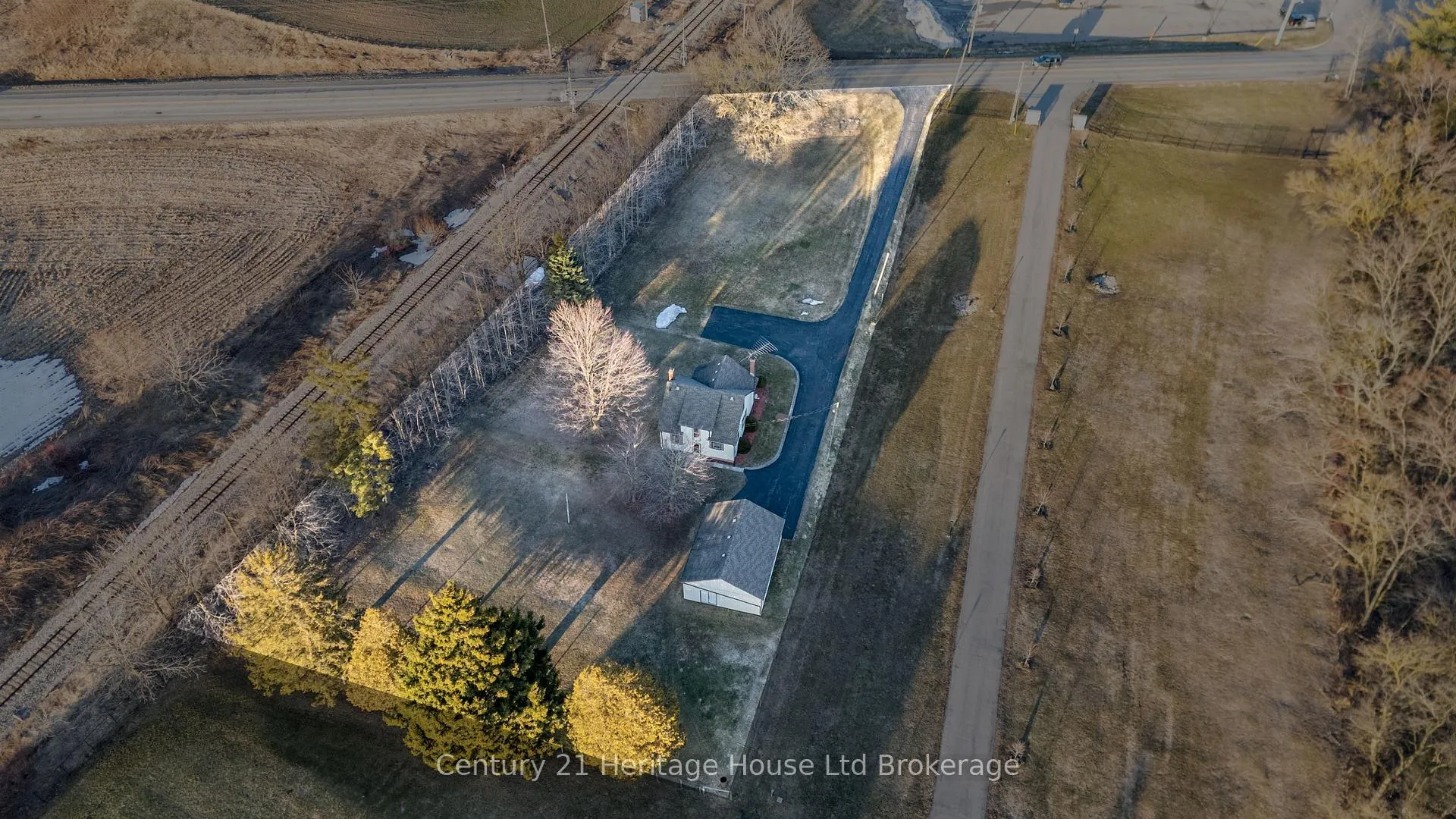 Photo 23 of 3040 Sandhills Road, Wilmot — HOMEH