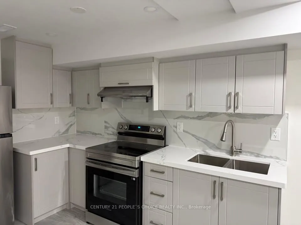 Photo 4 of 56 Florette Place, Brampton, Fletcher's Meadow — HOMEH