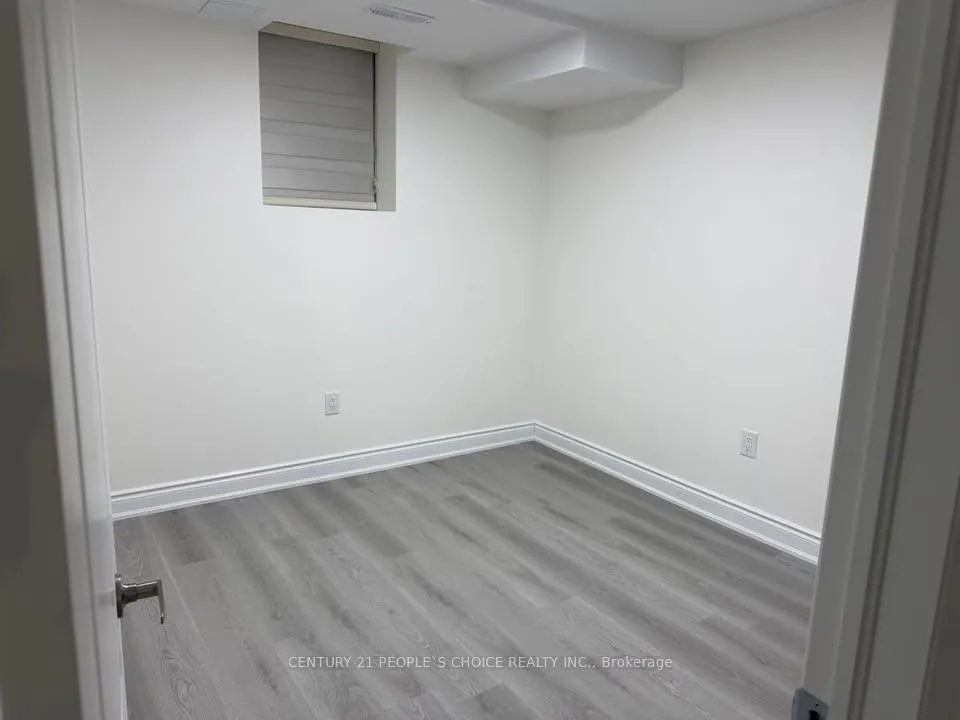 Photo 9 of 56 Florette Place, Brampton, Fletcher's Meadow — HOMEH