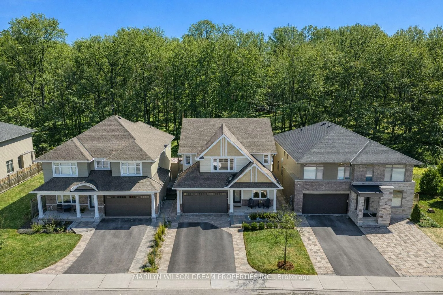 Photo 5 of 189 Avro Circle, Ottawa, CFB Rockcliffe and Area — HOMEH