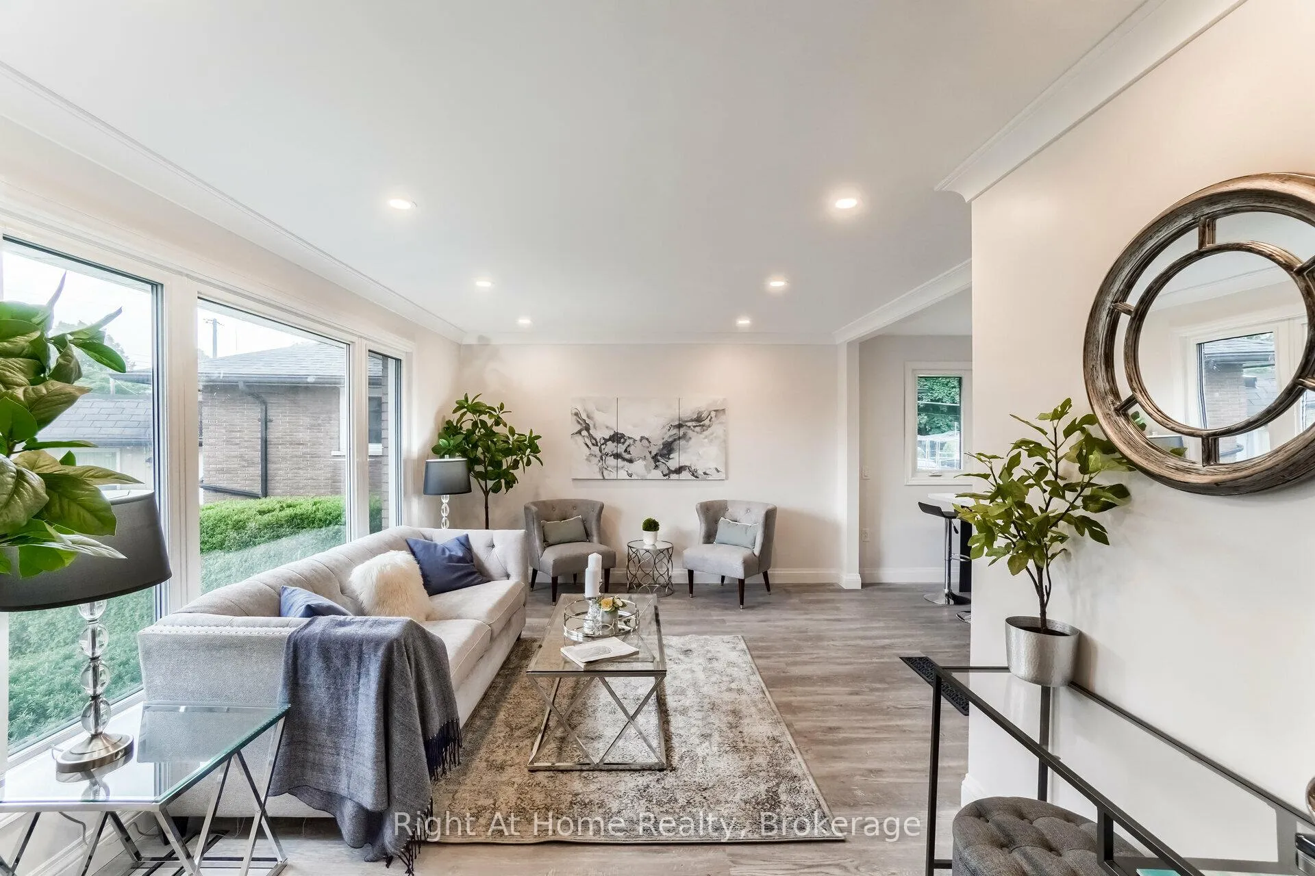 Photo 5 of Unit Upper Level, 69 Heather Road, Hamilton, Corman — HOMEH