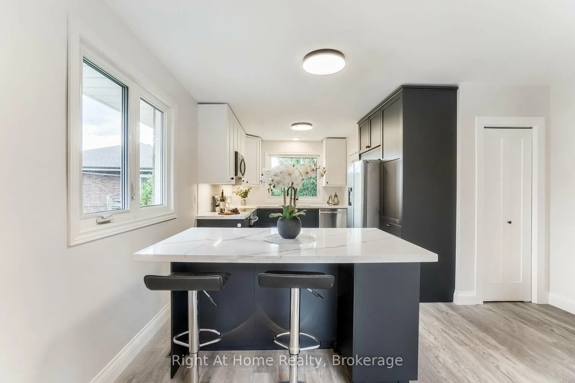 Photo 6 of Unit Upper Level, 69 Heather Road, Hamilton, Corman — HOMEH