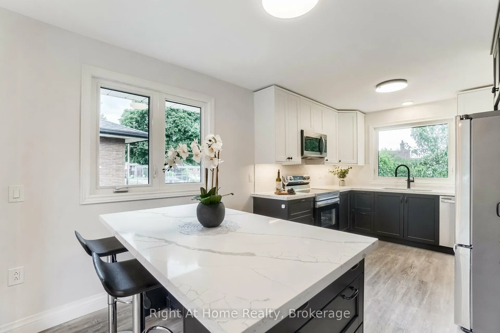 Photo 7 of Unit Upper Level, 69 Heather Road, Hamilton, Corman — HOMEH