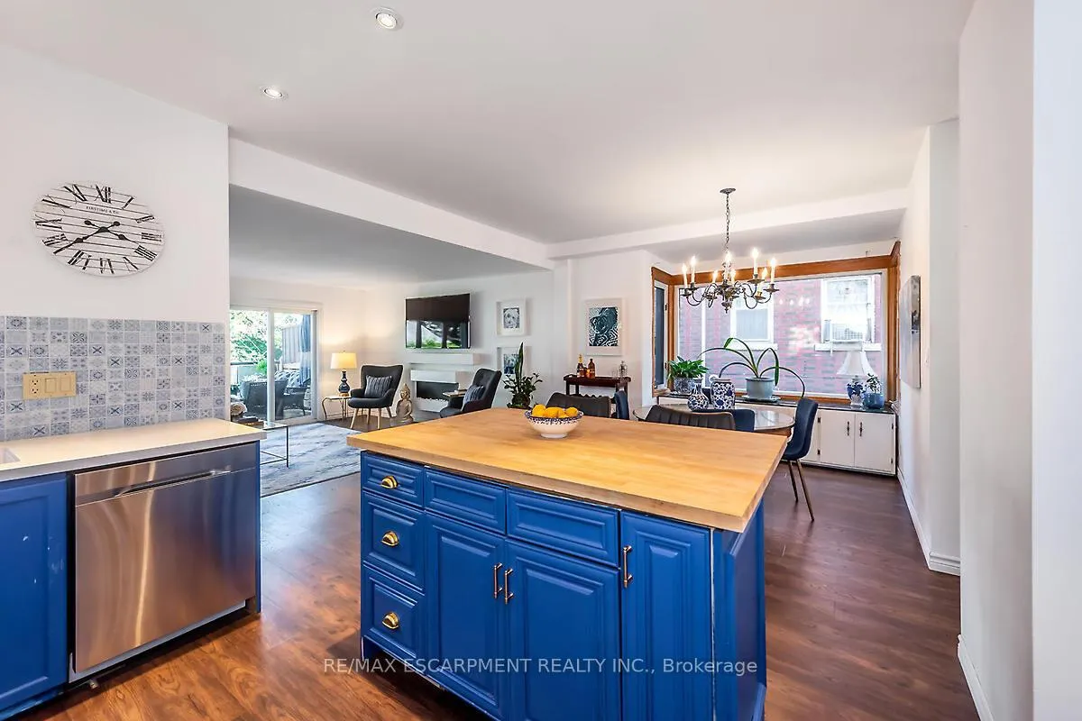 Photo 7 of 219 St. Clair Boulevard, Hamilton, St. Clair — HOMEH