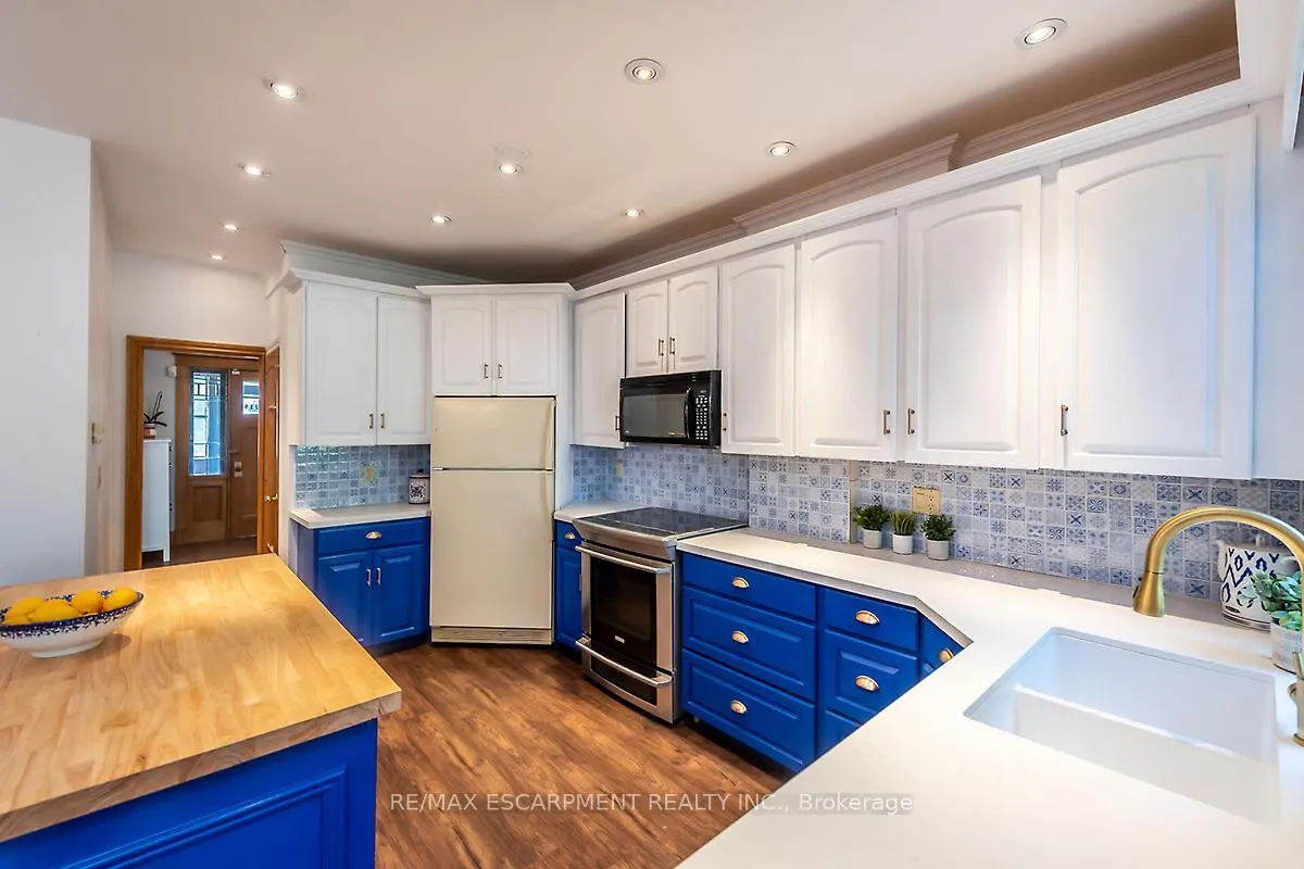 Photo 8 of 219 St. Clair Boulevard, Hamilton, St. Clair — HOMEH