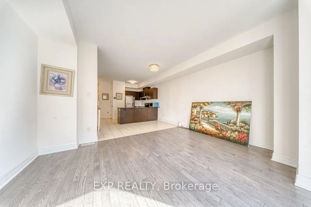 Photo 11 of 33 Karl Williams Lane, Markham, Rouge Fairways — HOMEH
