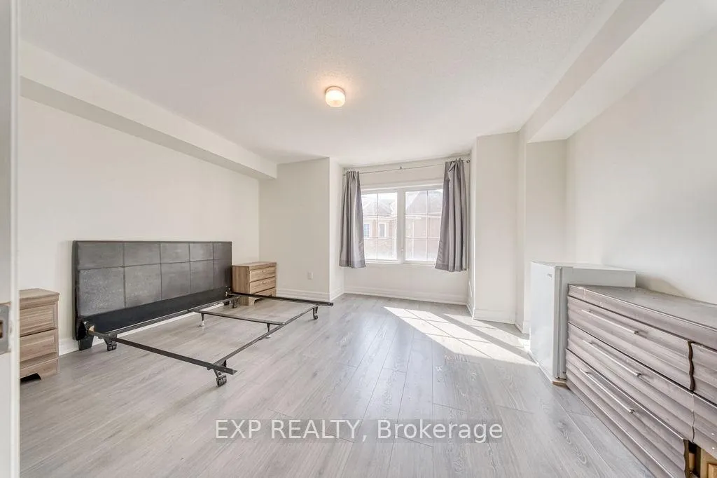 Photo 19 of 33 Karl Williams Lane, Markham, Rouge Fairways — HOMEH