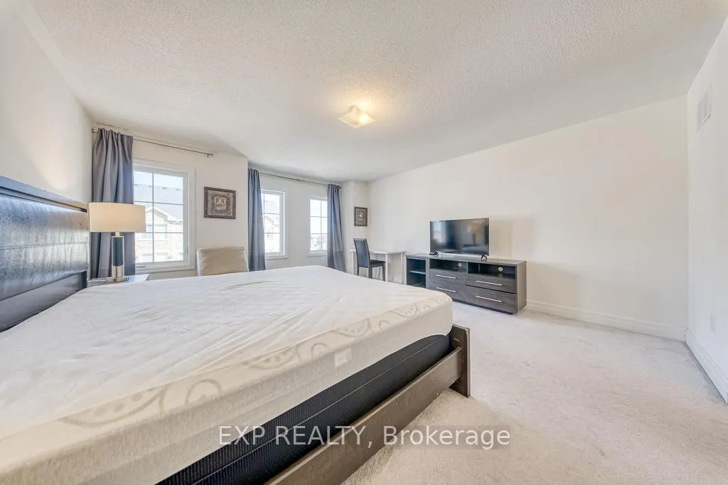Photo 24 of 33 Karl Williams Lane, Markham, Rouge Fairways — HOMEH