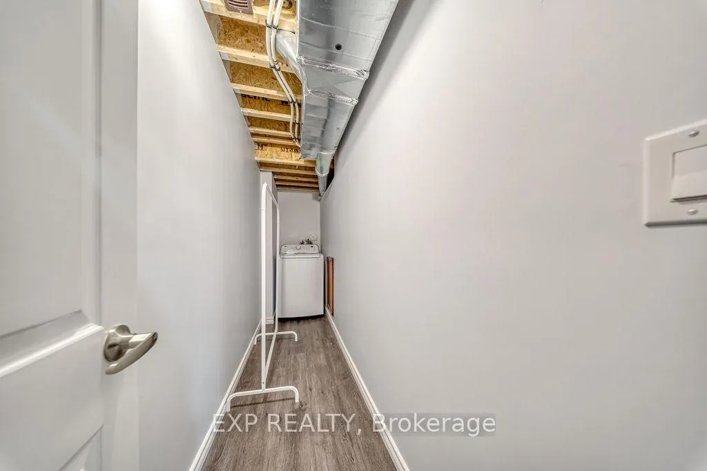 Photo 32 of 33 Karl Williams Lane, Markham, Rouge Fairways — HOMEH
