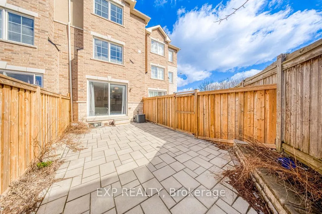 Photo 33 of 33 Karl Williams Lane, Markham, Rouge Fairways — HOMEH
