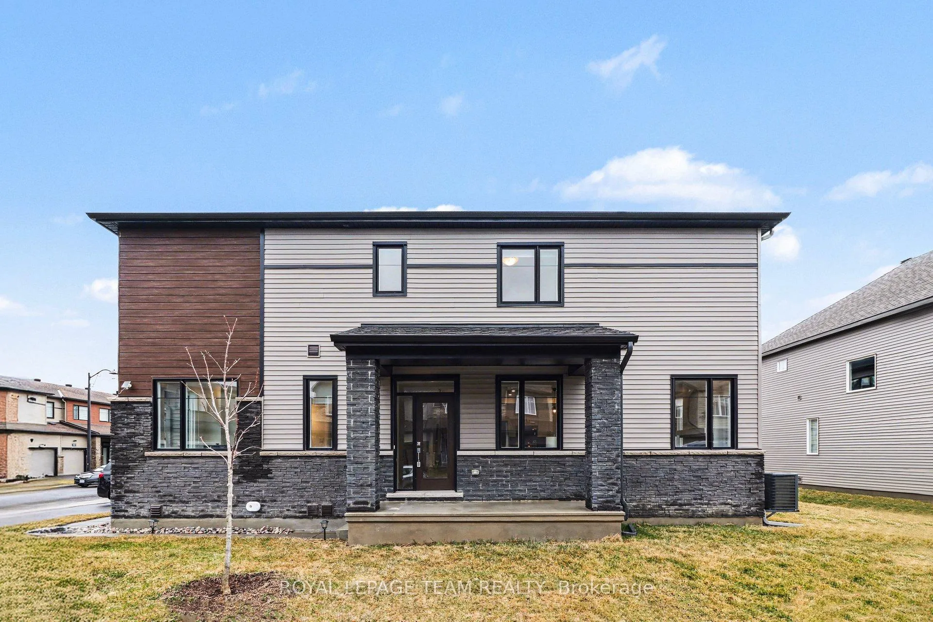 Photo 3 of 338 Establish Avenue, Ottawa, Avalon West — HOMEH