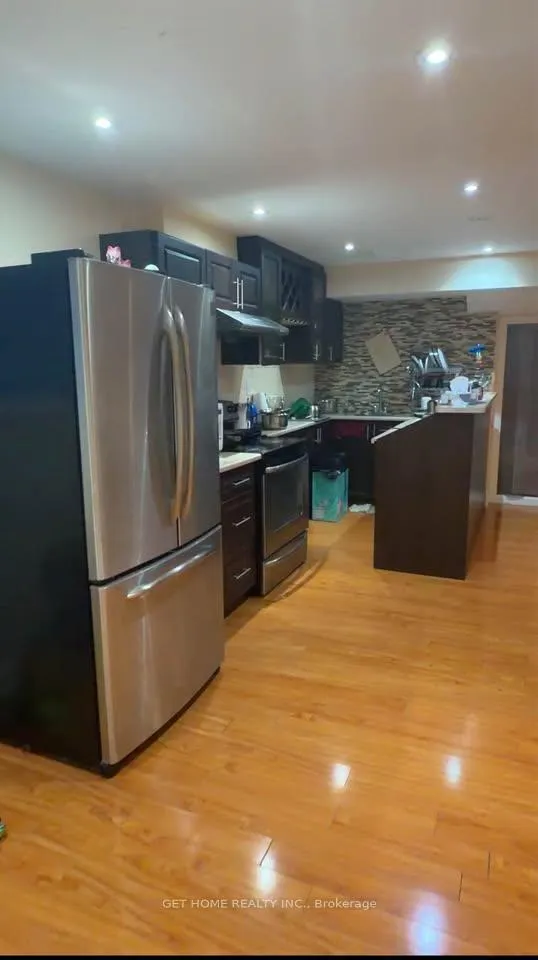 Photo 5 of Unit Lower, 18 Hiking Court, Brampton, Bram West — HOMEH