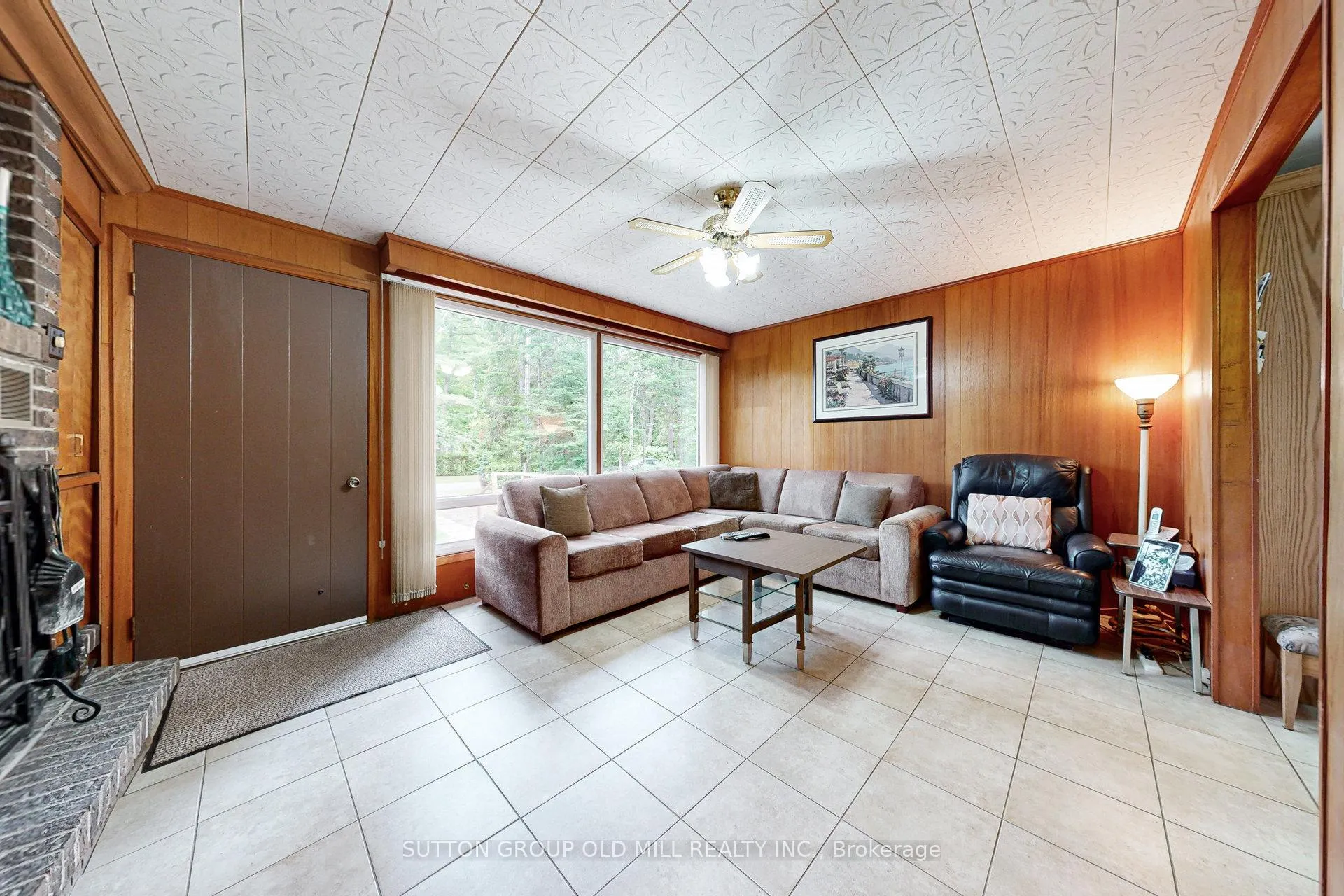 Photo 7 of 42 55th Street S, Wasaga Beach — HOMEH
