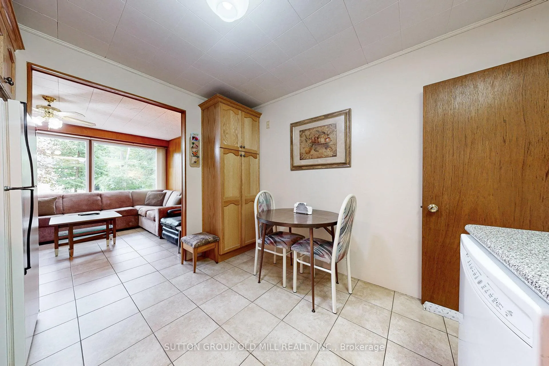 Photo 14 of 42 55th Street S, Wasaga Beach — HOMEH