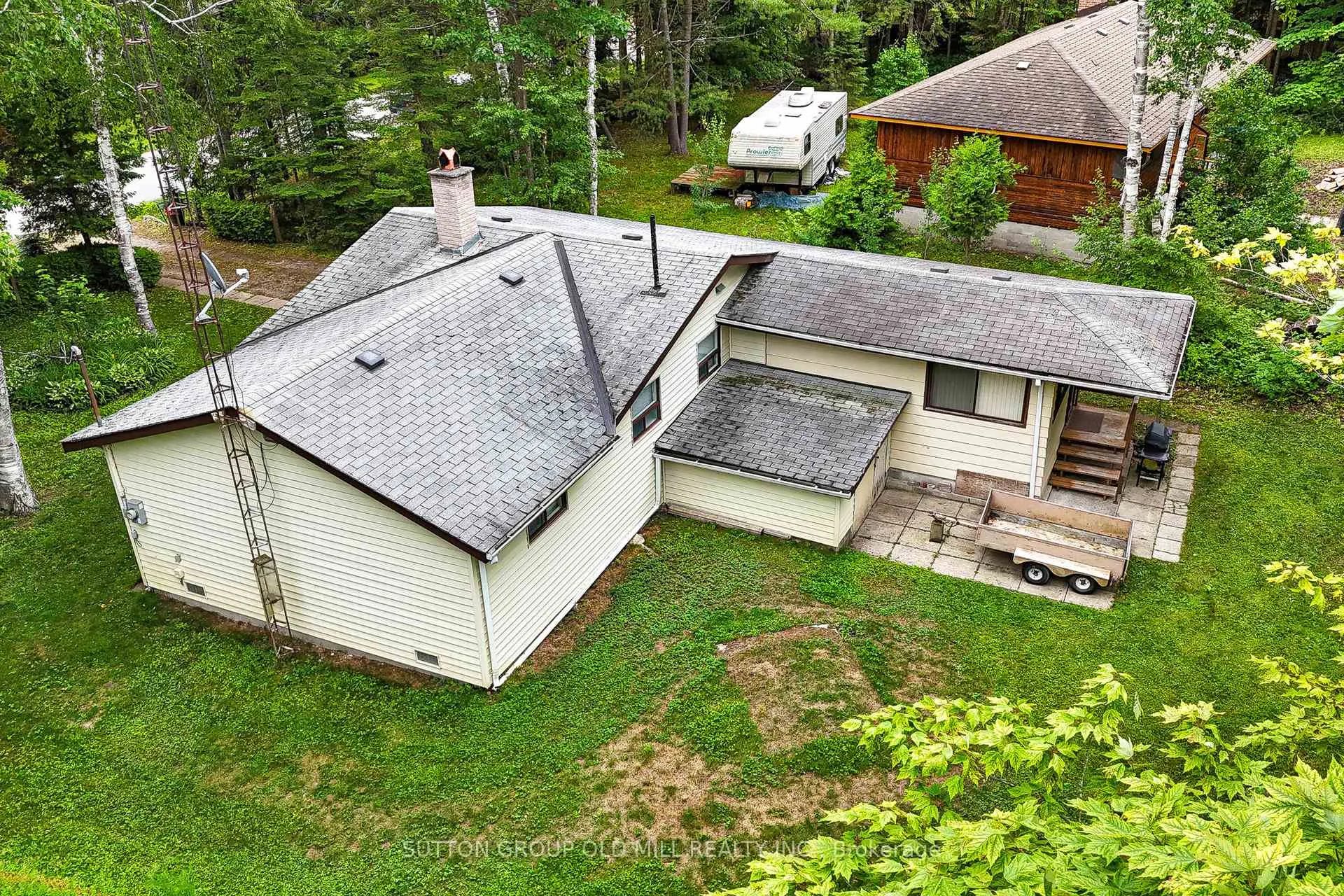 Photo 36 of 42 55th Street S, Wasaga Beach — HOMEH