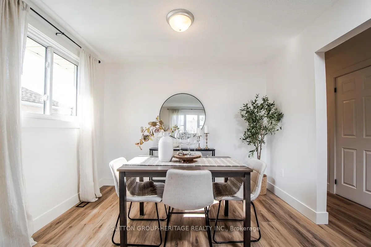 Photo 13 of 202 Willis Avenue, Whitby, Williamsburg — HOMEH