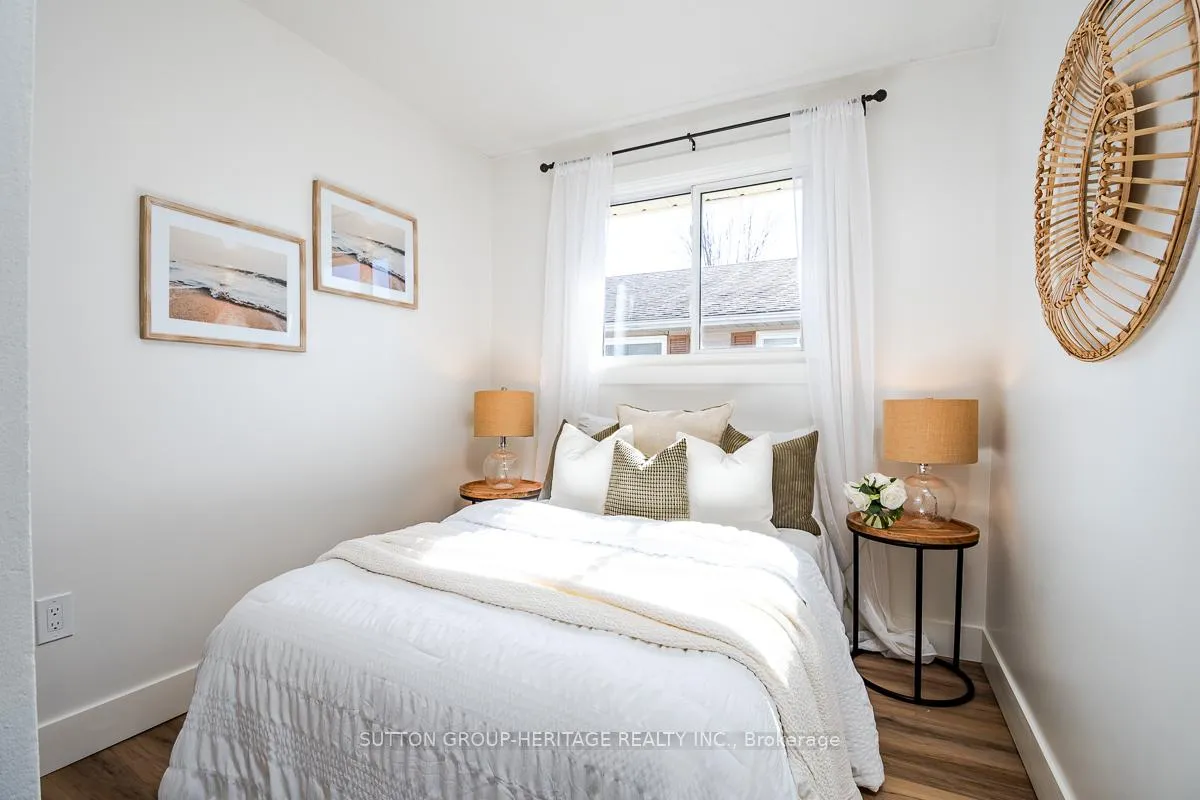 Photo 20 of 202 Willis Avenue, Whitby, Williamsburg — HOMEH