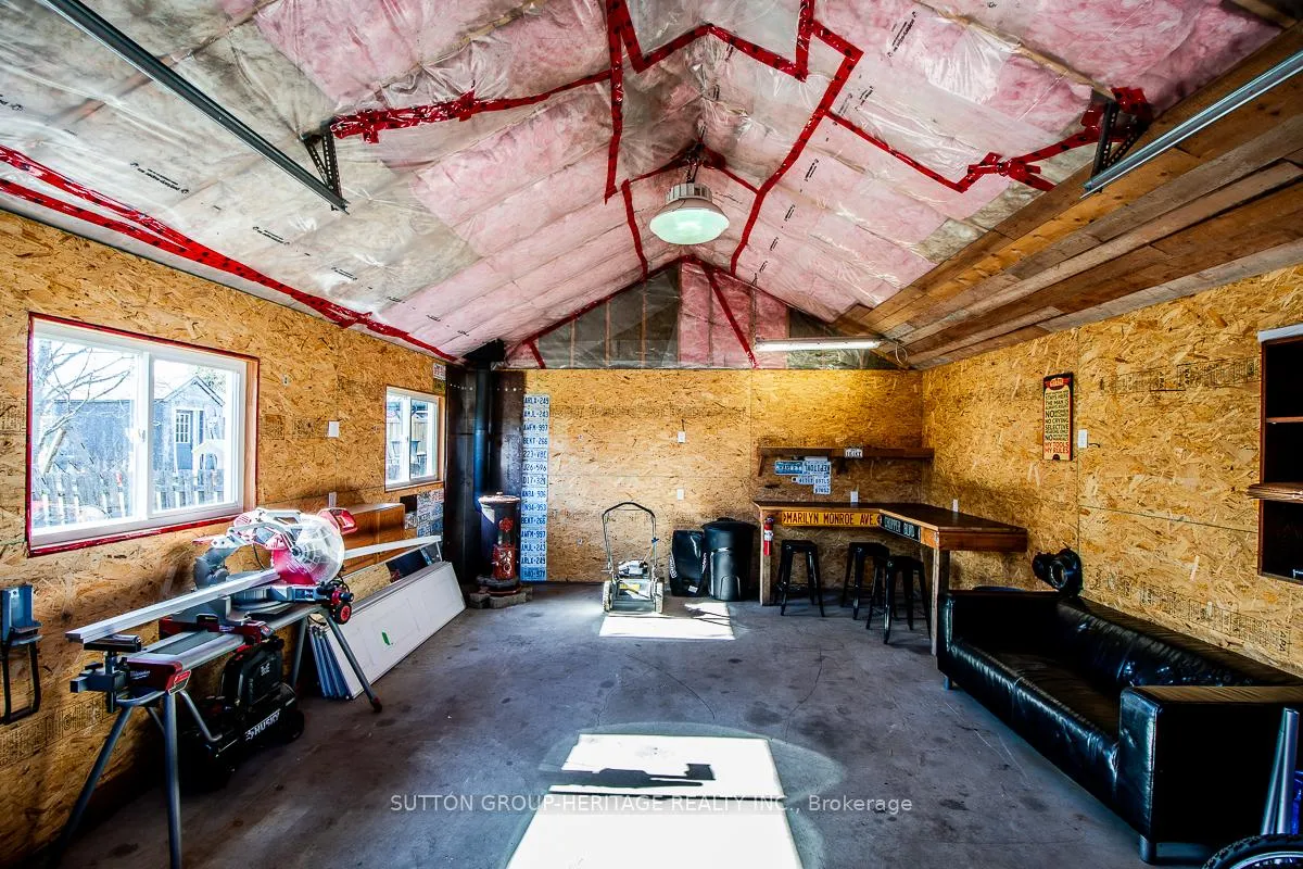 Photo 30 of 202 Willis Avenue, Whitby, Williamsburg — HOMEH
