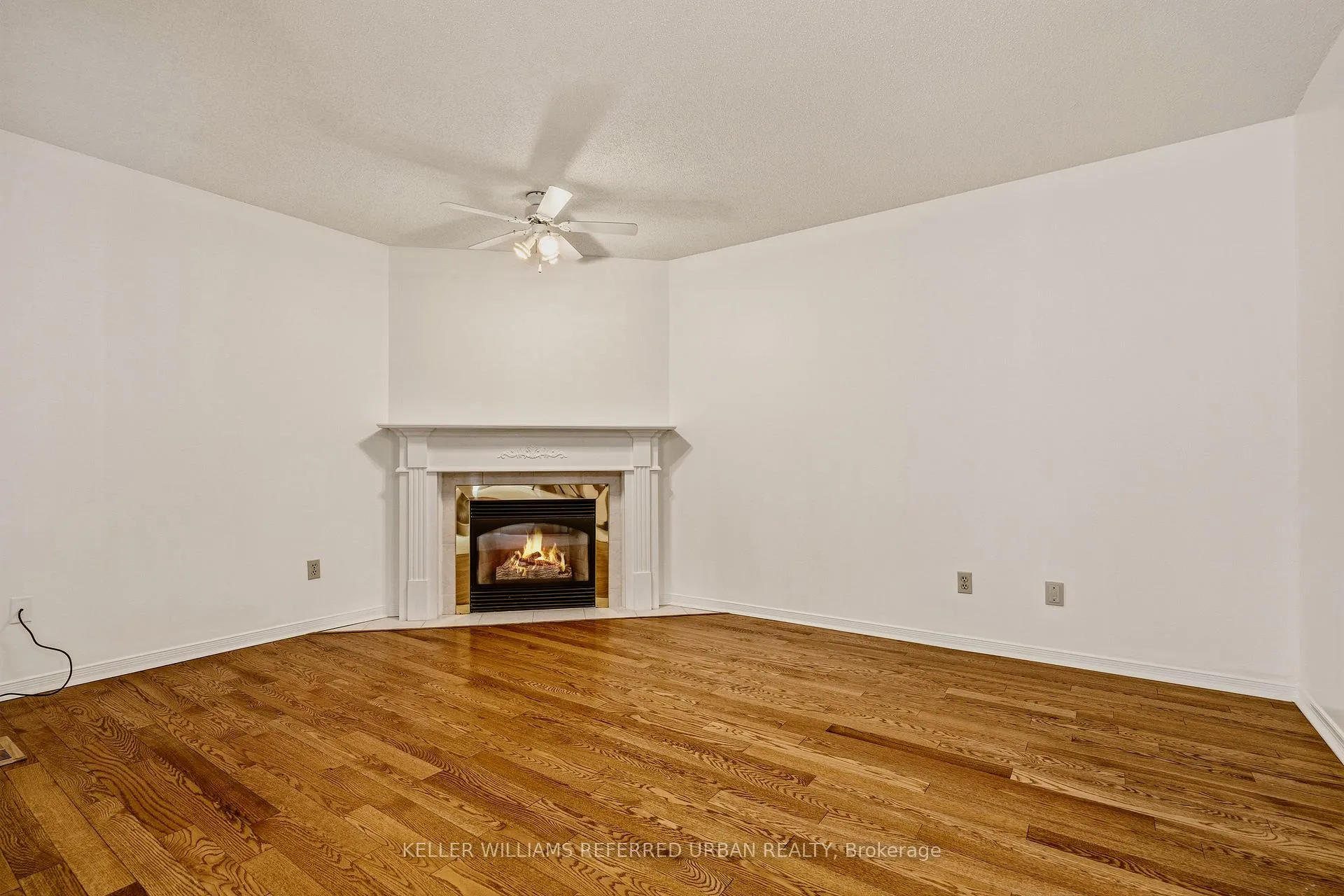 Photo 4 of 90 Lynette Drive, Hamilton, Kirkendall — HOMEH