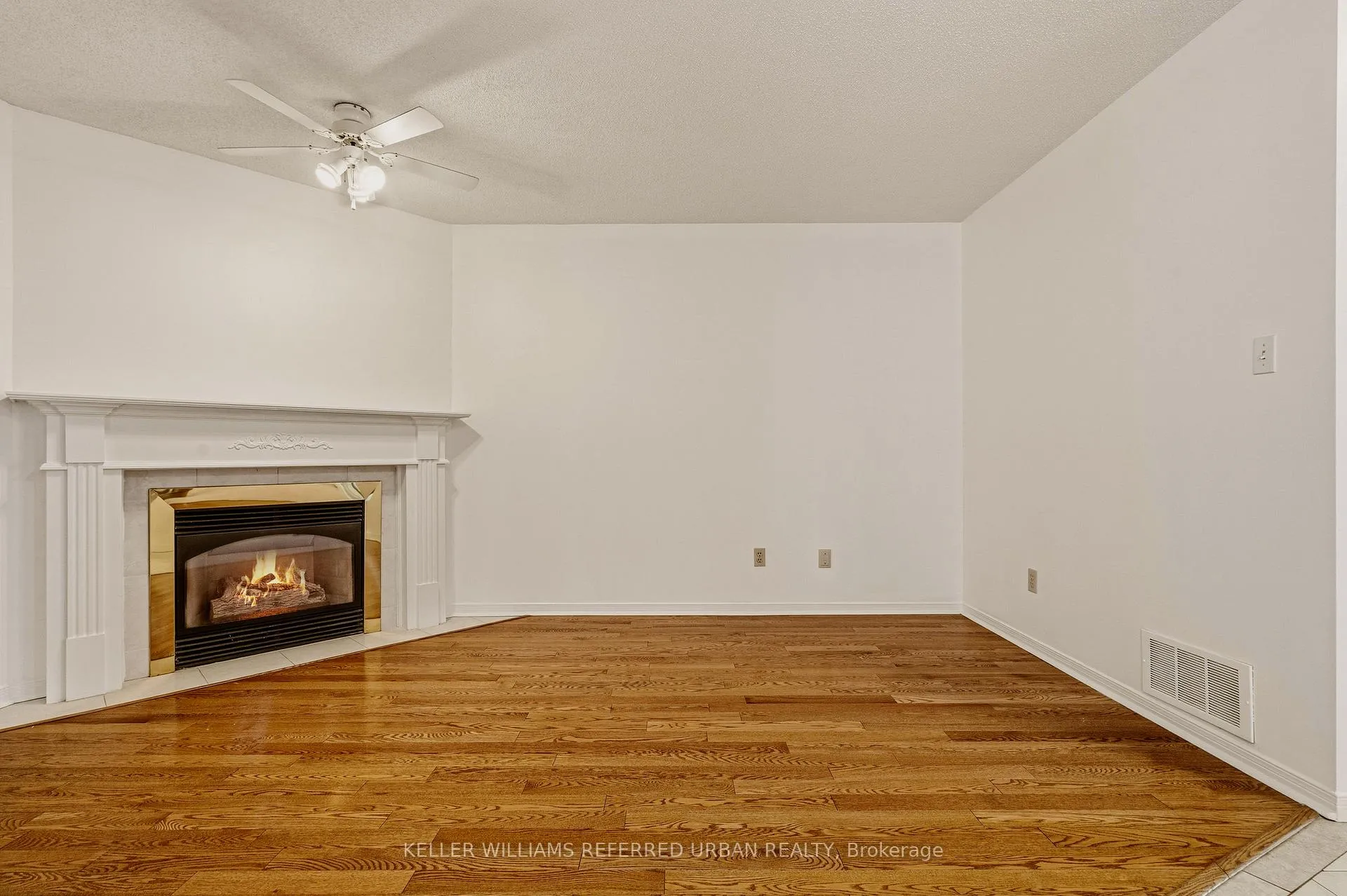 Photo 5 of 90 Lynette Drive, Hamilton, Kirkendall — HOMEH