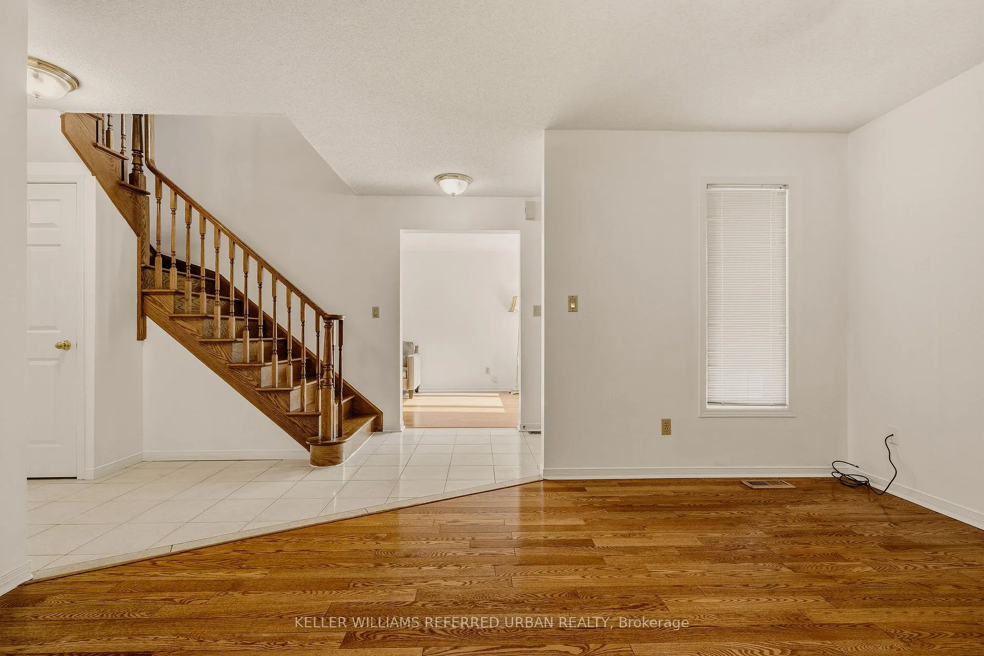 Photo 7 of 90 Lynette Drive, Hamilton, Kirkendall — HOMEH