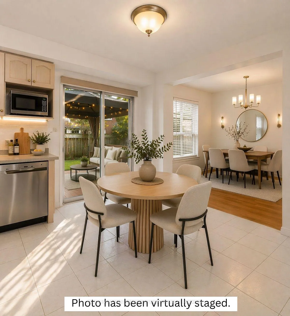 Photo 18 of 90 Lynette Drive, Hamilton, Kirkendall — HOMEH