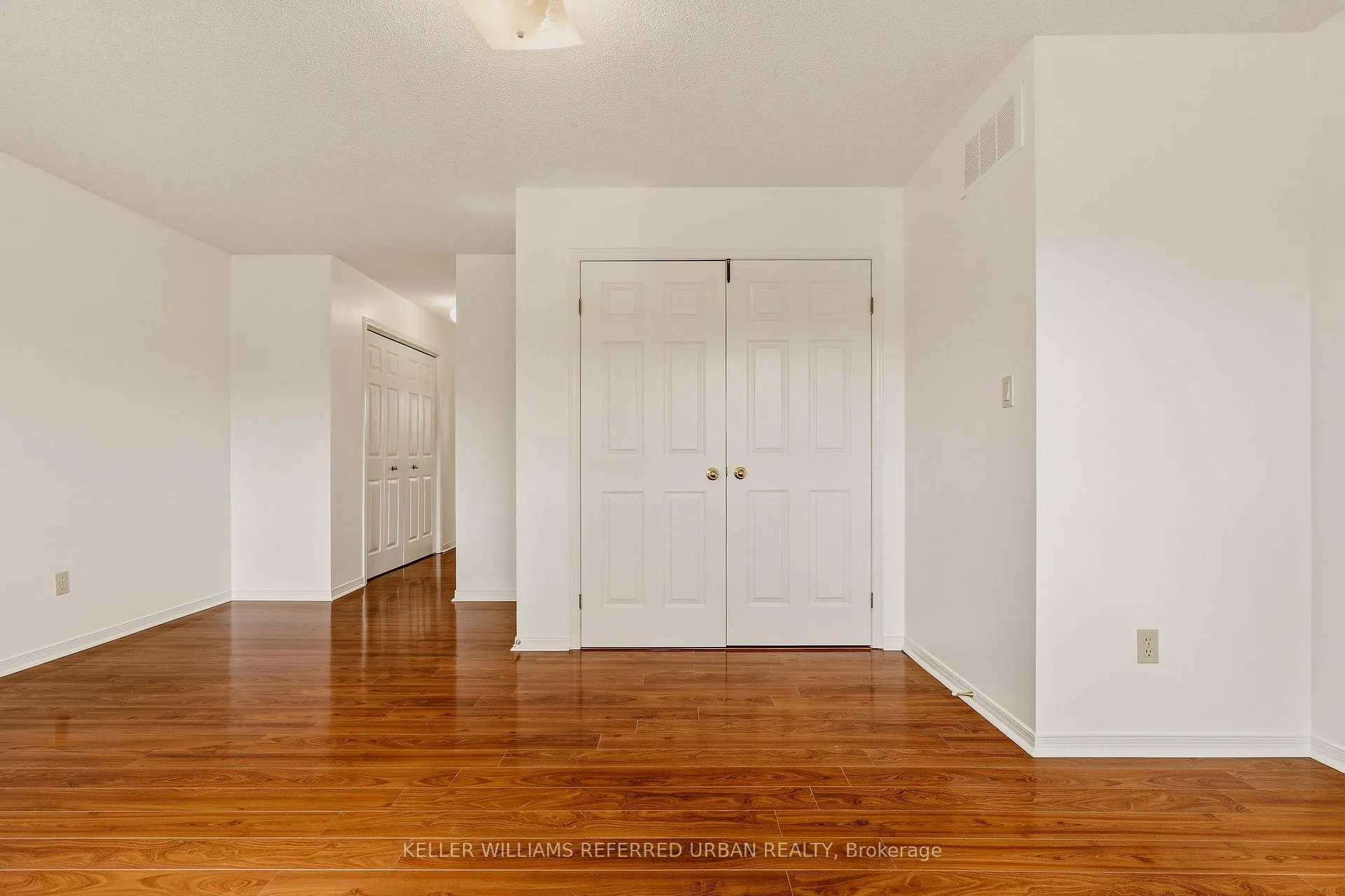 Photo 28 of 90 Lynette Drive, Hamilton, Kirkendall — HOMEH