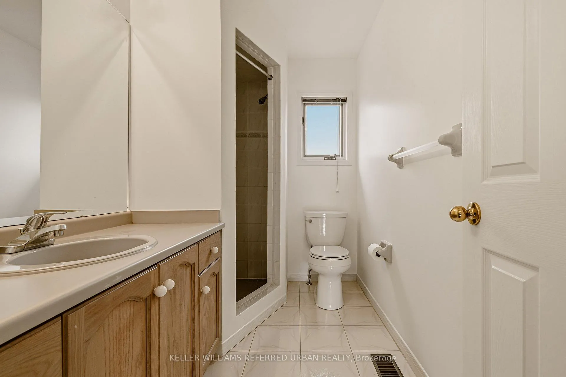 Photo 31 of 90 Lynette Drive, Hamilton, Kirkendall — HOMEH