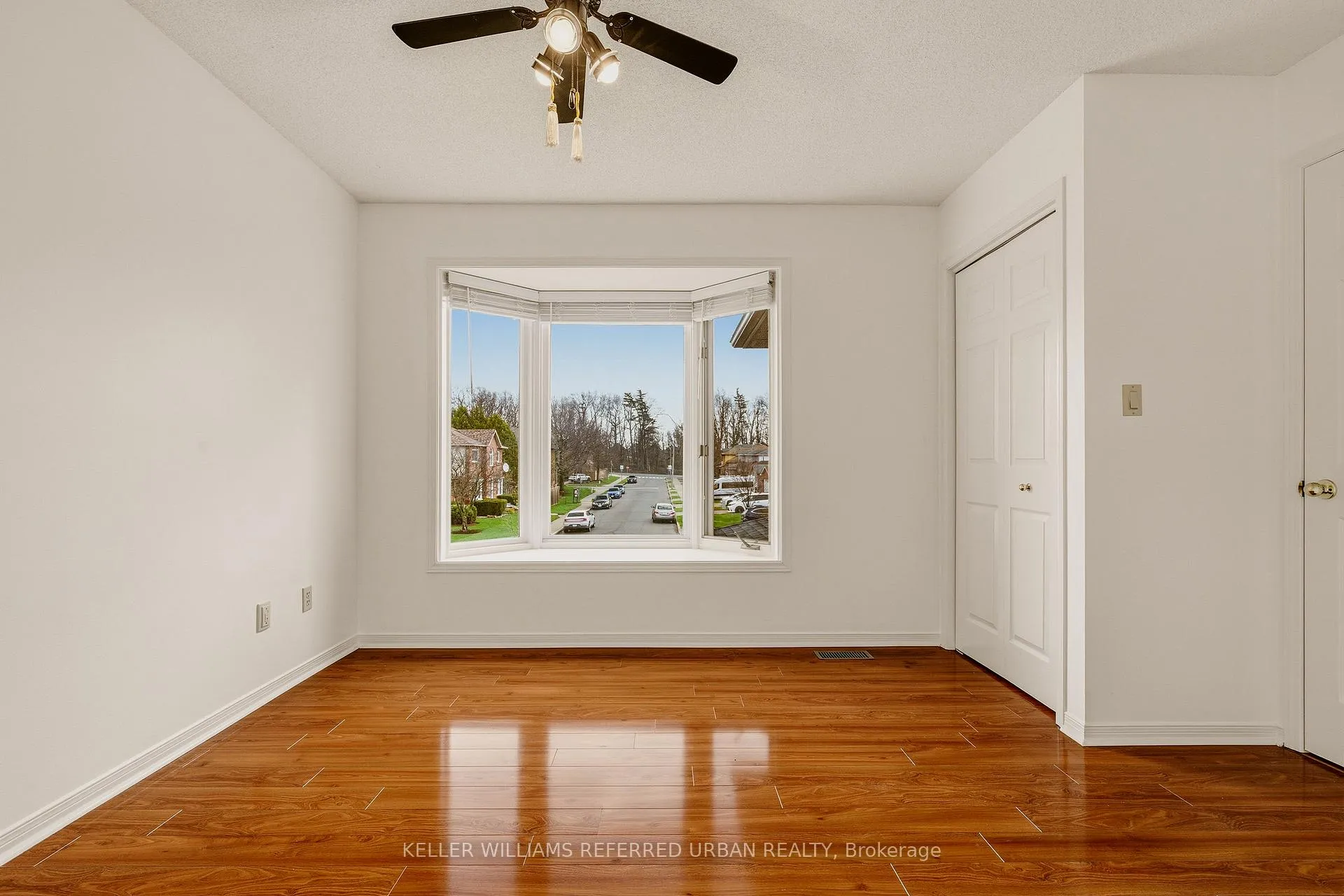 Photo 34 of 90 Lynette Drive, Hamilton, Kirkendall — HOMEH