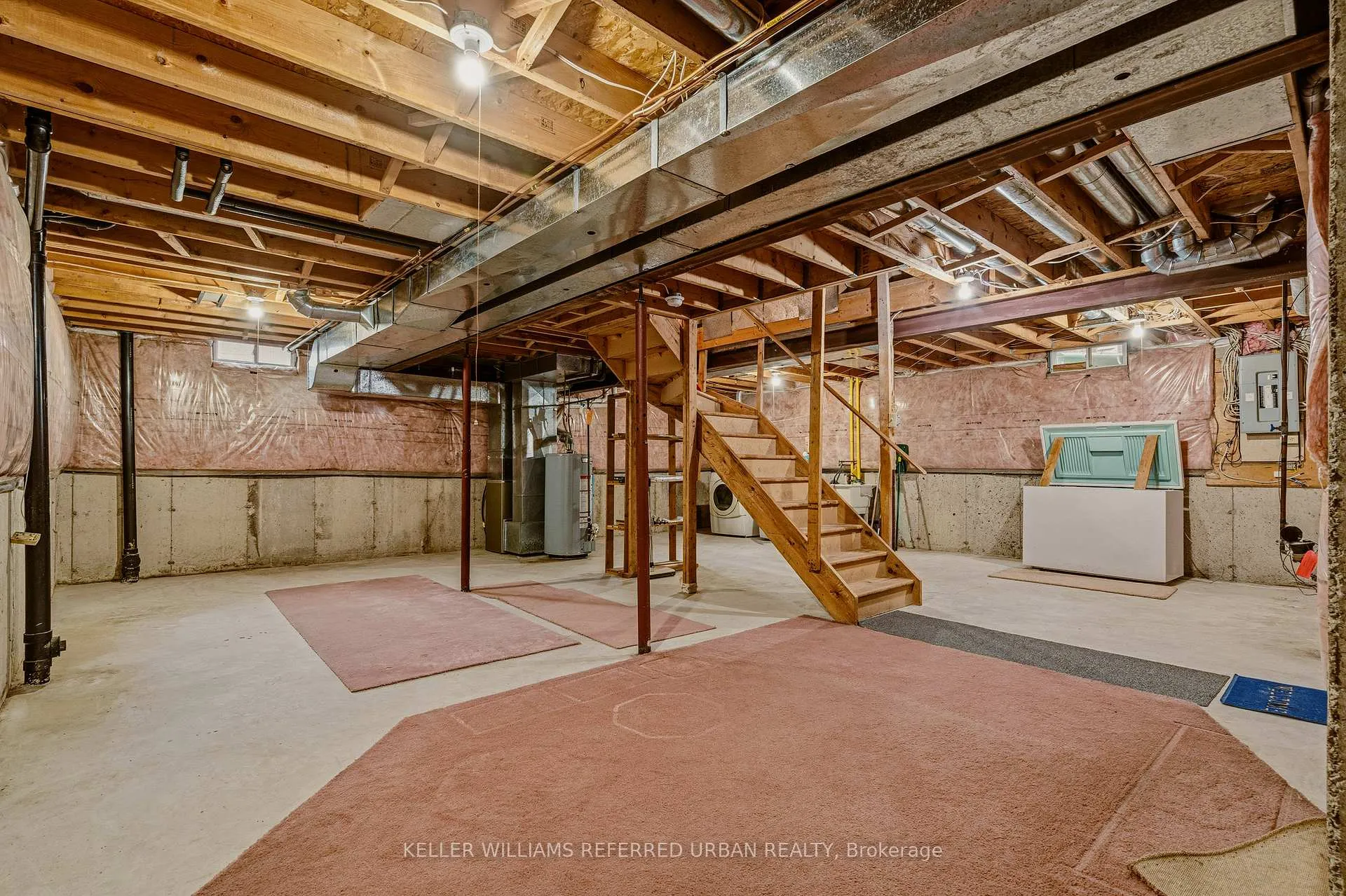 Photo 42 of 90 Lynette Drive, Hamilton, Kirkendall — HOMEH