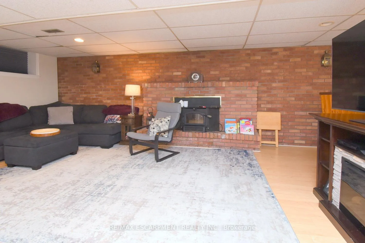 Photo 24 of 316 Cranbrook Drive, Hamilton, Gilkson — HOMEH