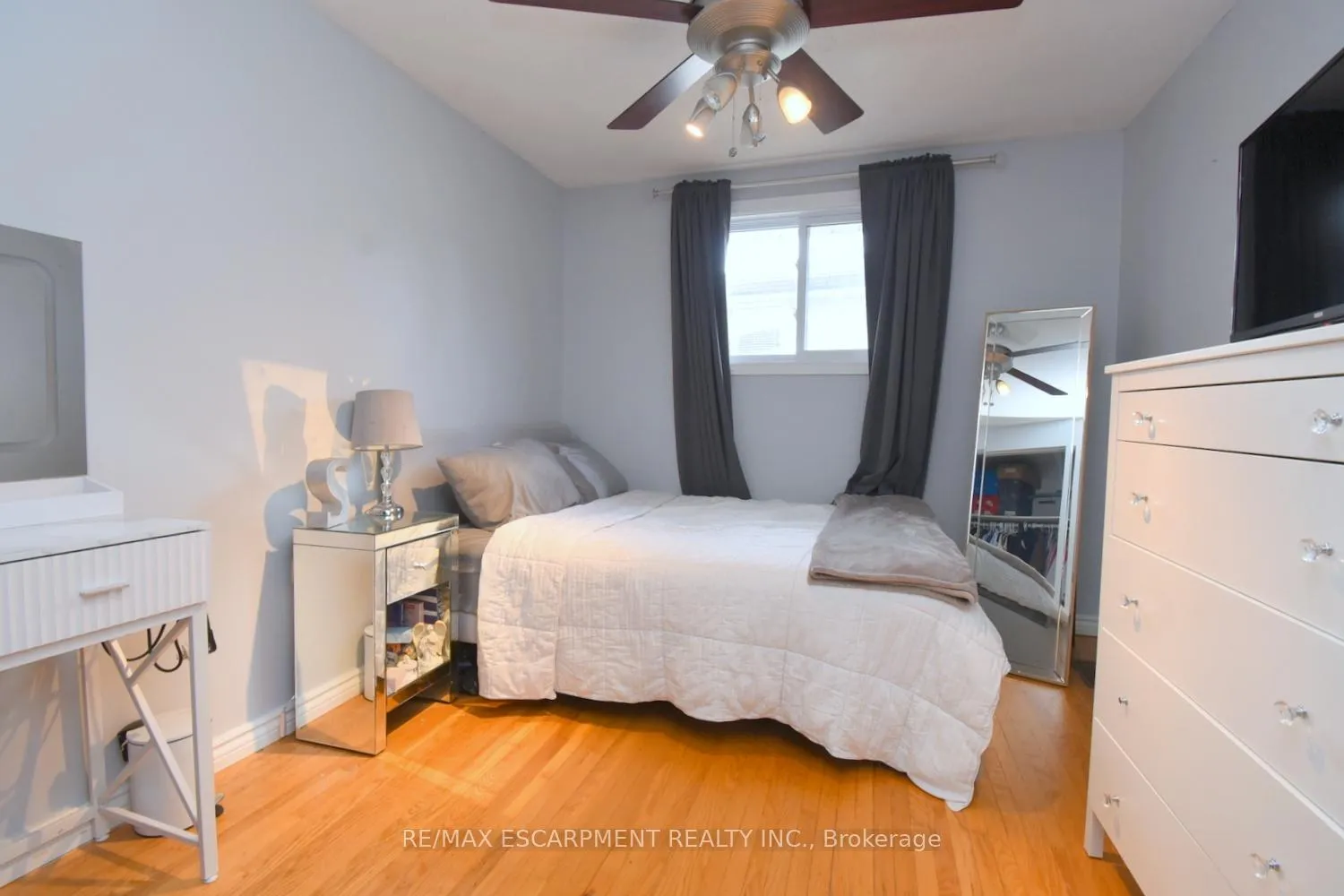 Photo 28 of 316 Cranbrook Drive, Hamilton, Gilkson — HOMEH