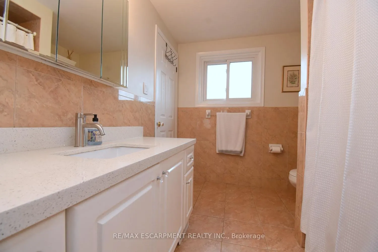 Photo 29 of 316 Cranbrook Drive, Hamilton, Gilkson — HOMEH
