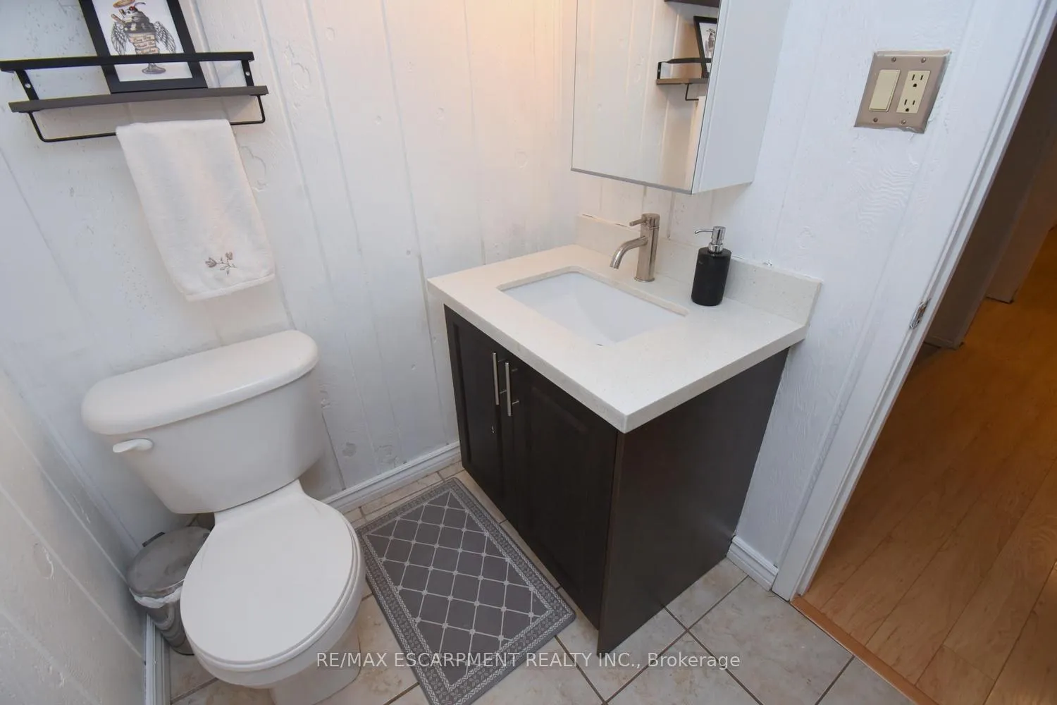 Photo 32 of 316 Cranbrook Drive, Hamilton, Gilkson — HOMEH