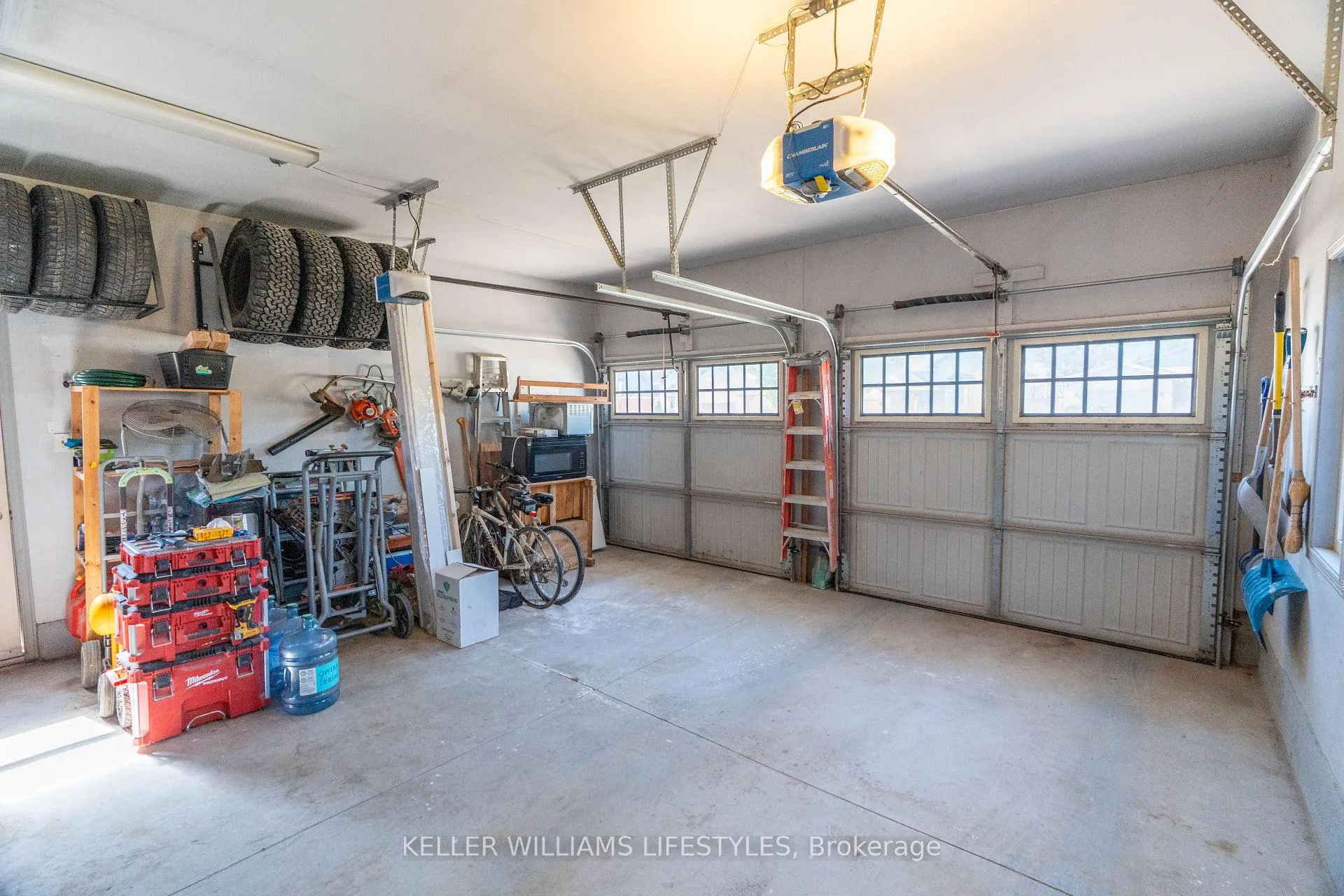 Photo 41 of 58 Deborah Drive, Strathroy-Caradoc, NE — HOMEH