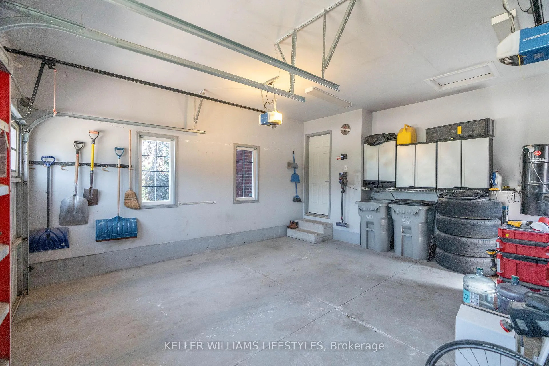 Photo 42 of 58 Deborah Drive, Strathroy-Caradoc, NE — HOMEH