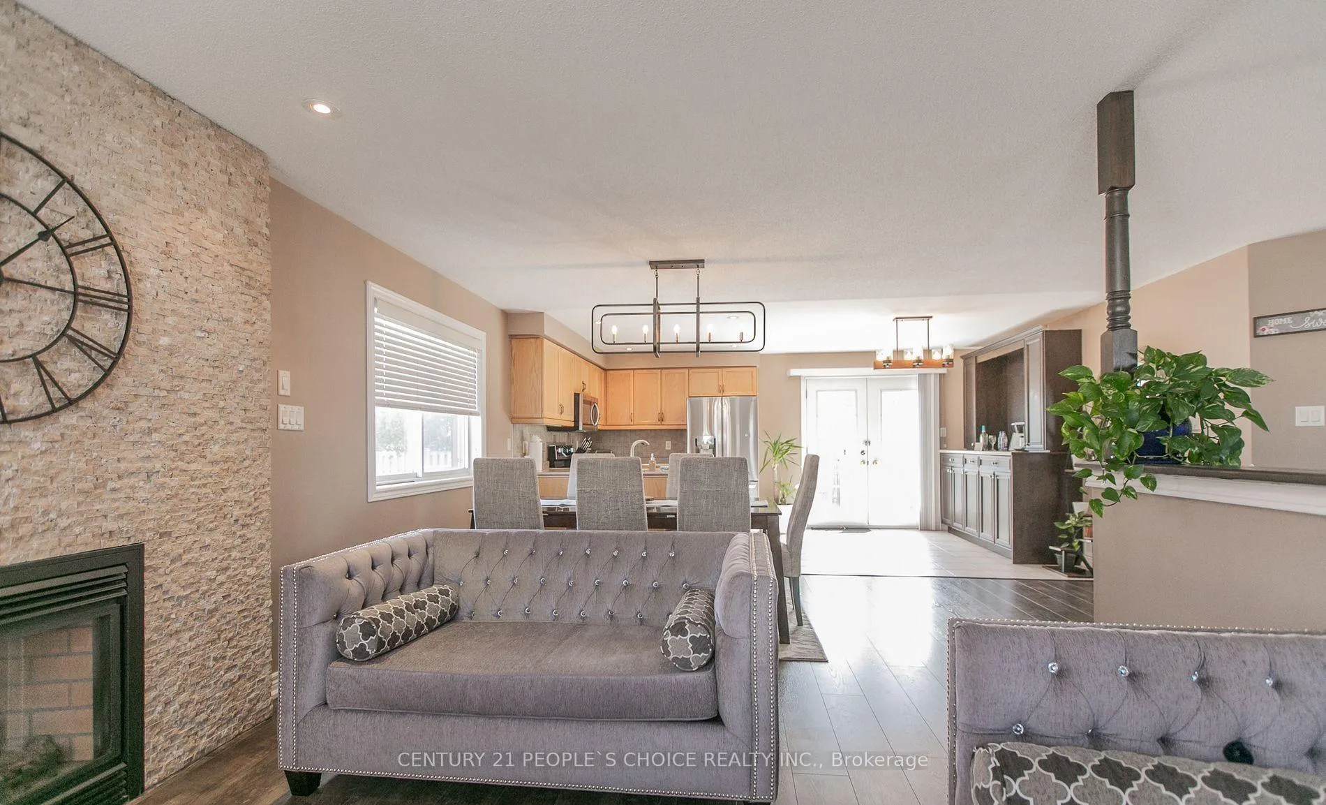 Photo 7 of 55 Marsellus Drive, Barrie, Holly — HOMEH