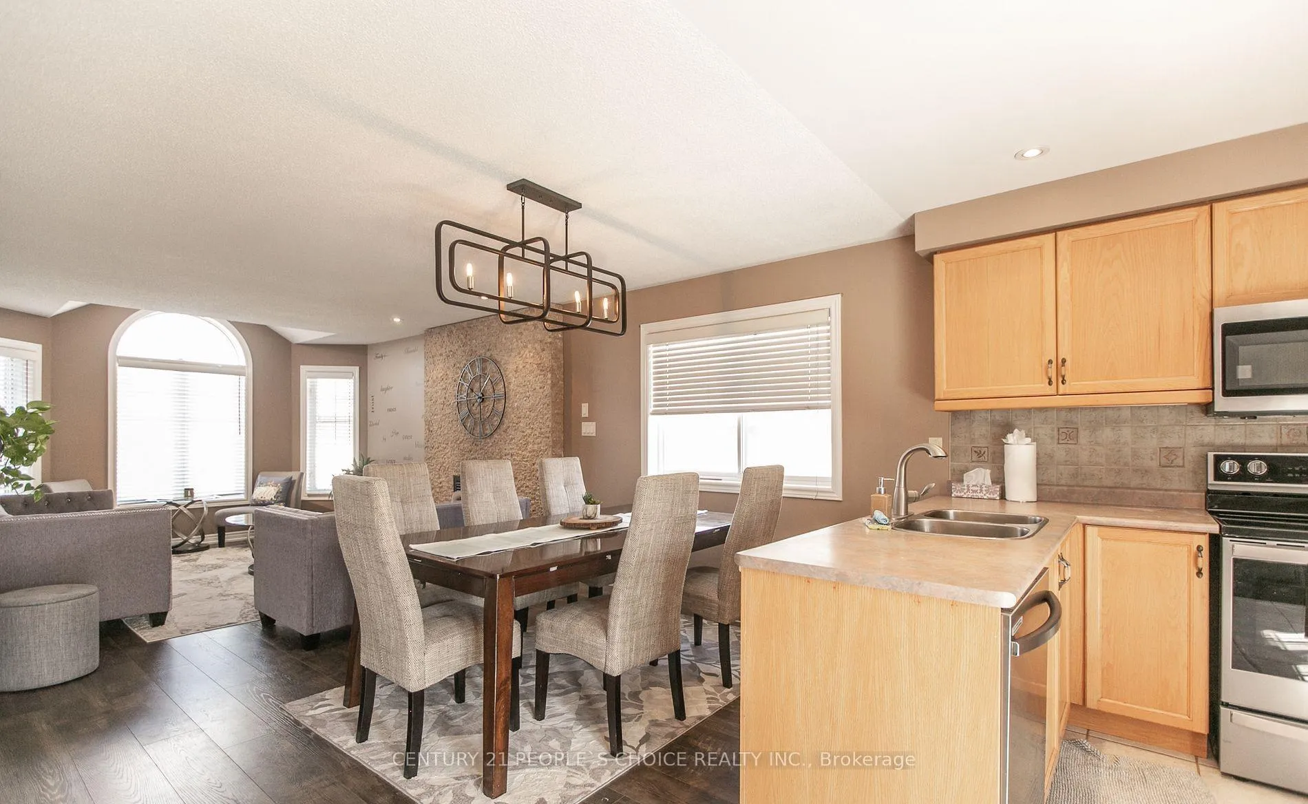 Photo 8 of 55 Marsellus Drive, Barrie, Holly — HOMEH
