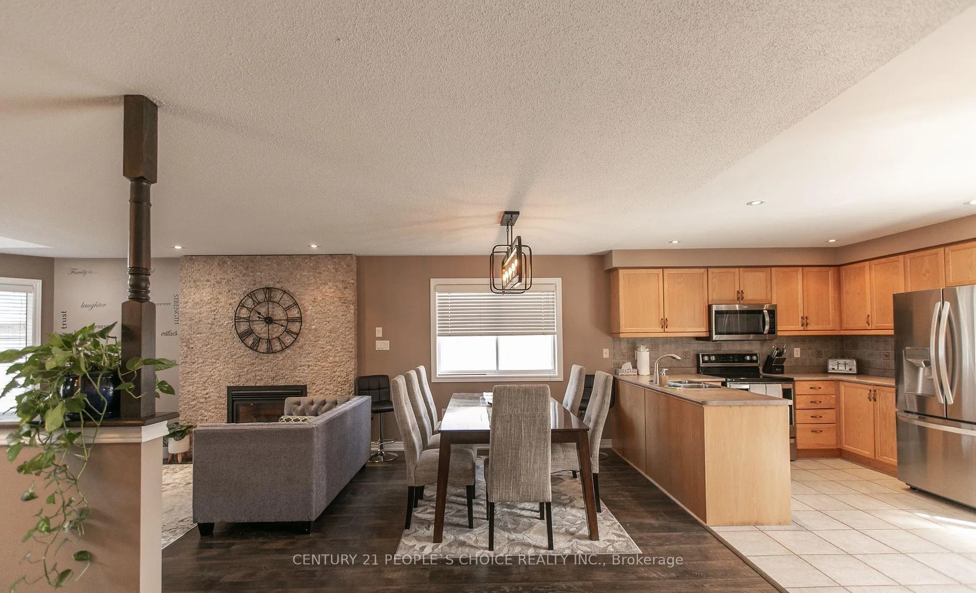 Photo 9 of 55 Marsellus Drive, Barrie, Holly — HOMEH