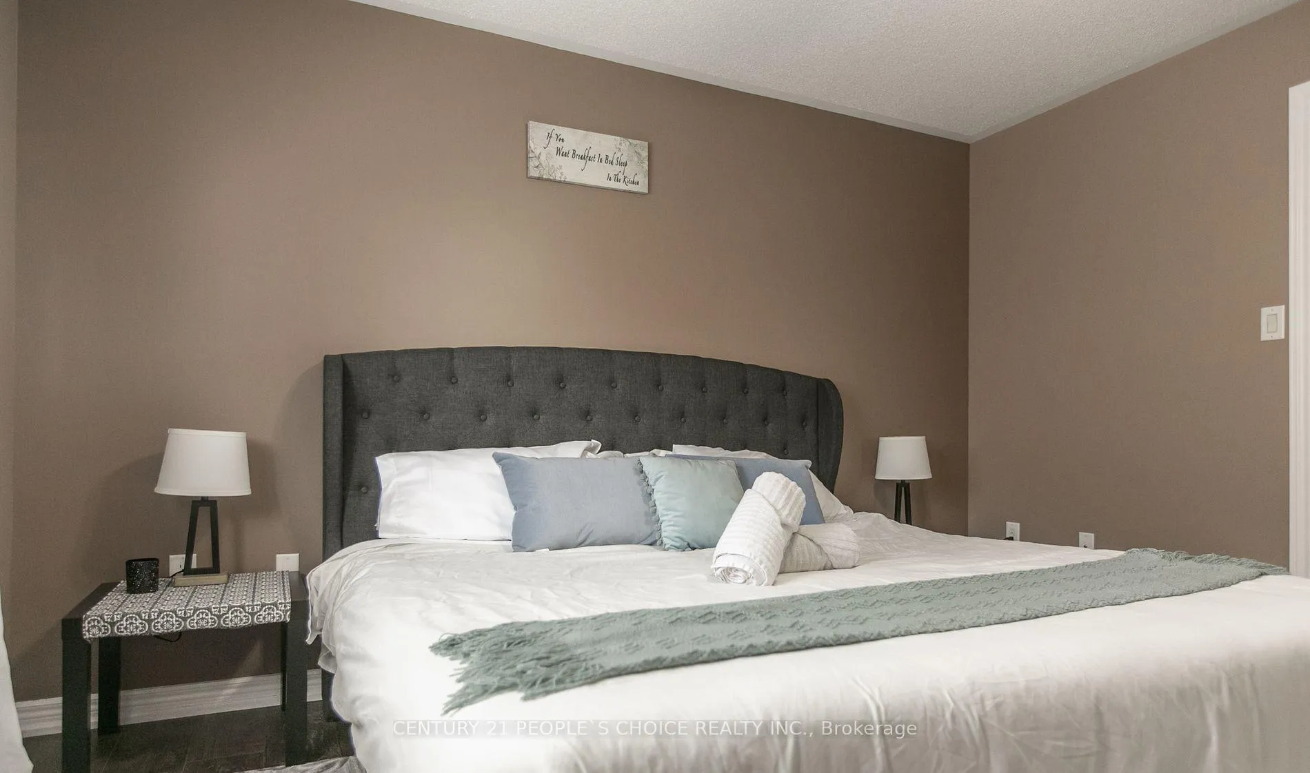 Photo 20 of 55 Marsellus Drive, Barrie, Holly — HOMEH
