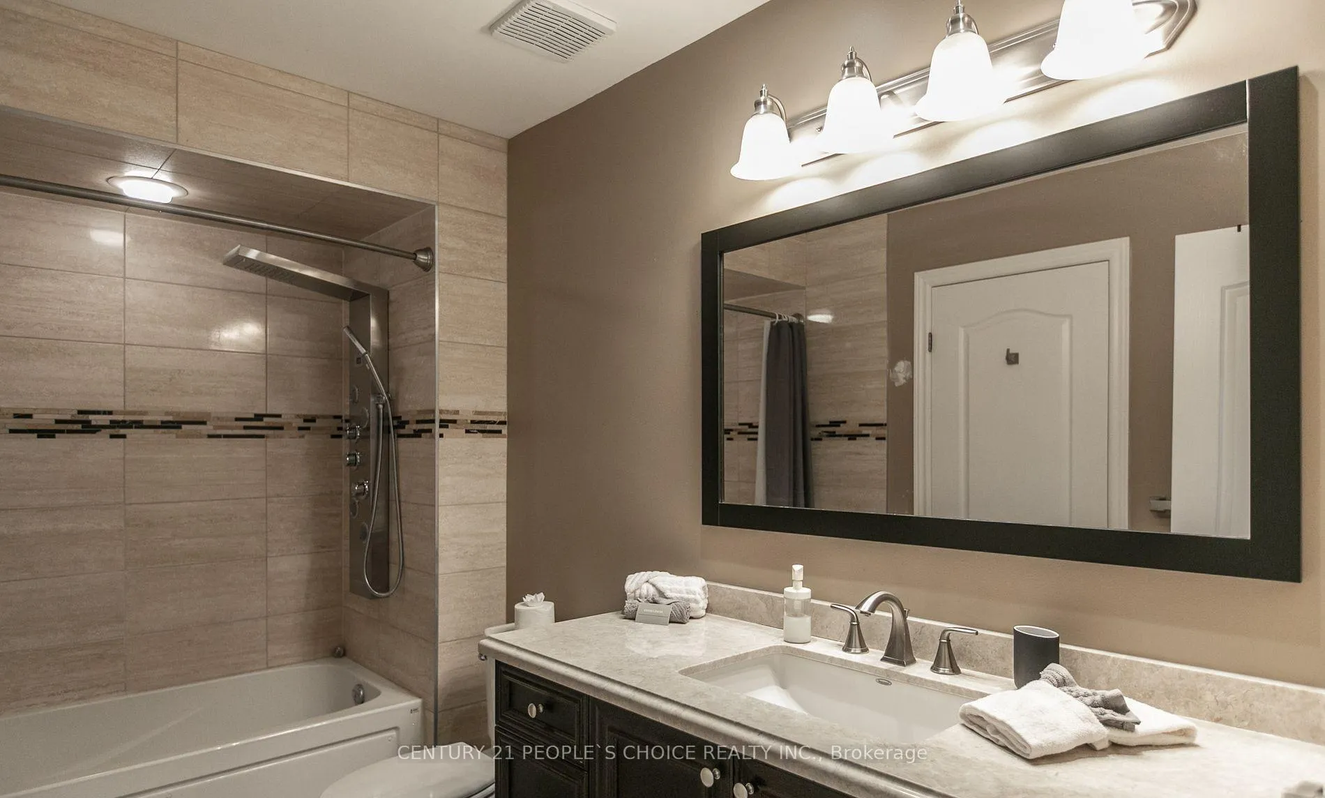 Photo 22 of 55 Marsellus Drive, Barrie, Holly — HOMEH